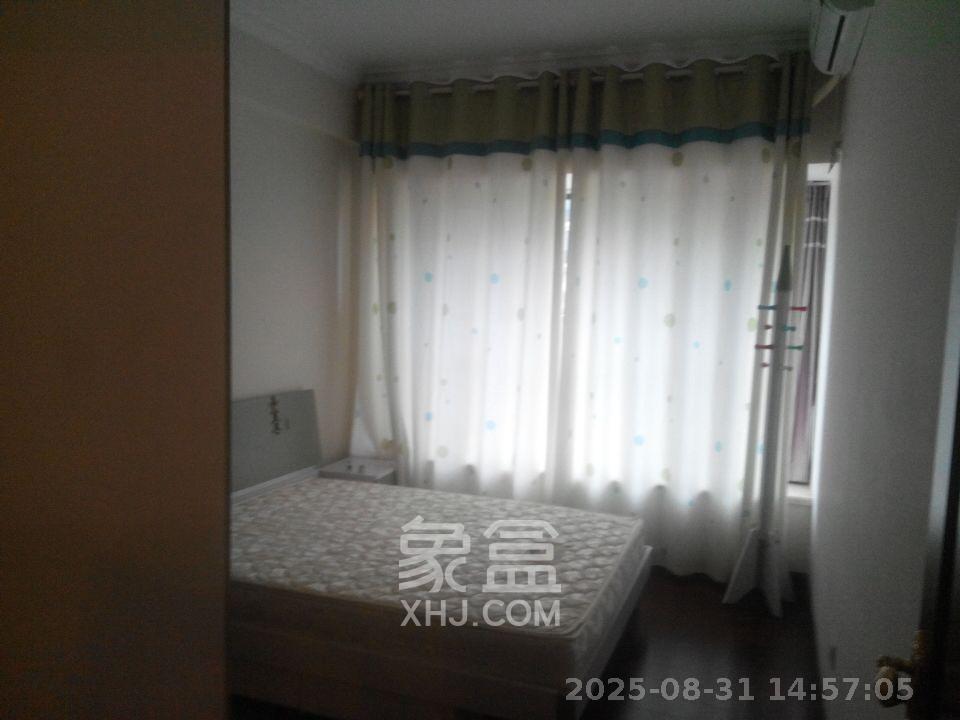 恒大城  3室2厅2卫   2300.00元/月室内图