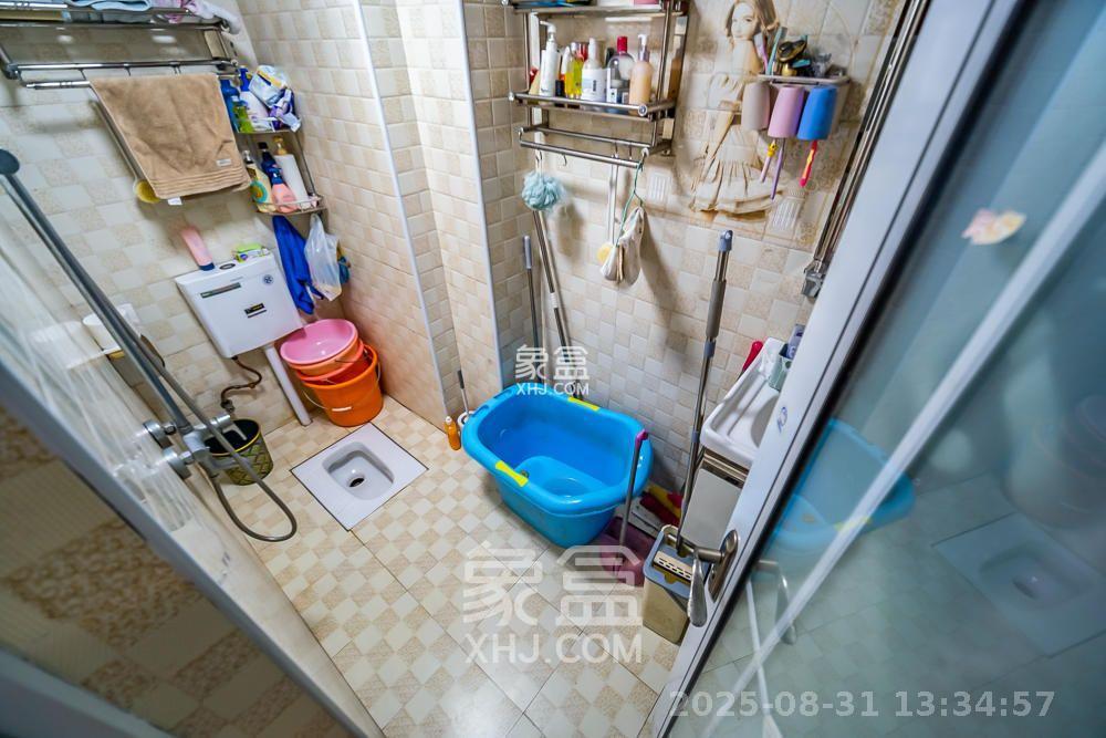 湖湾世景  1室1厅1卫    1200.0元/月室内图