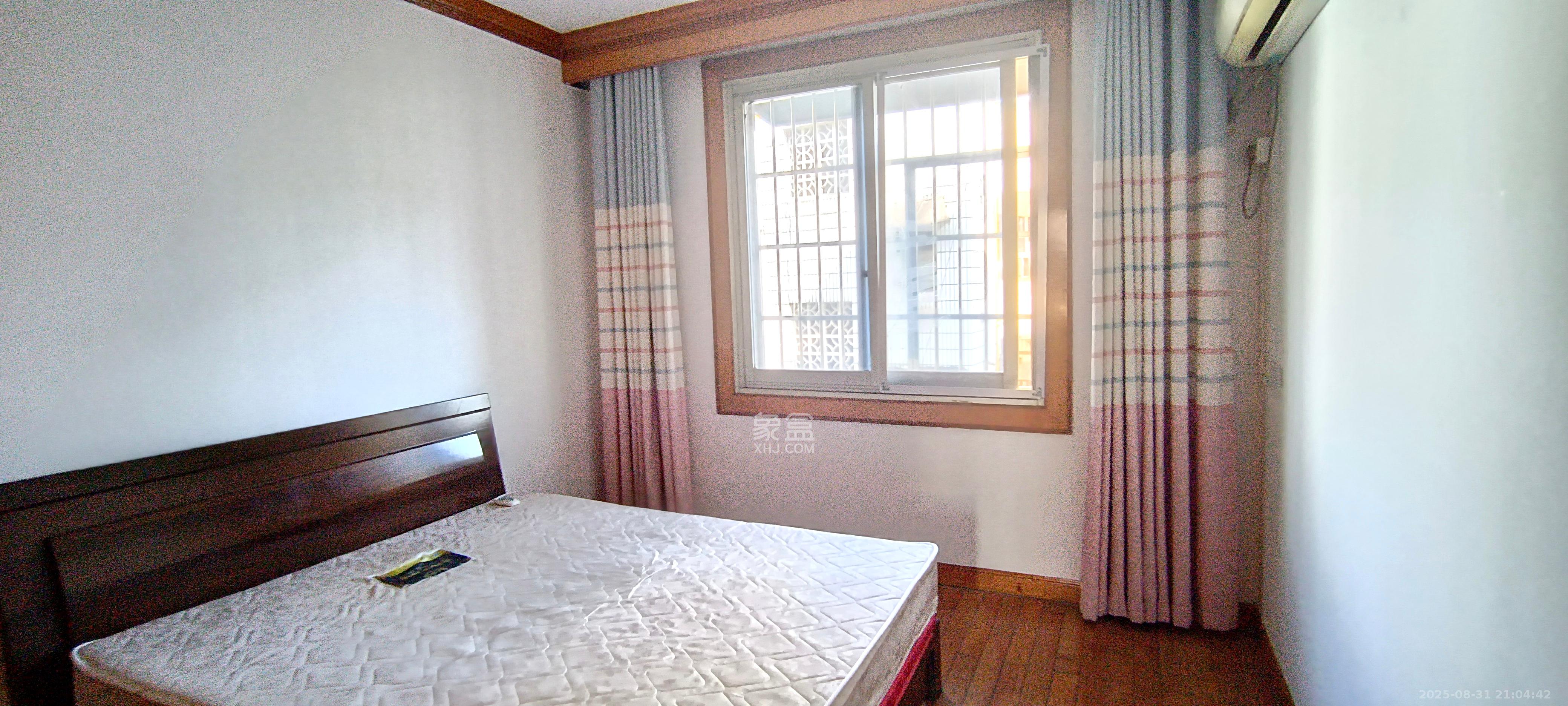 天心游路散盘 3室2厅1卫 1900.0元/月 天心游路散盘 3室2厅1卫 1900.0元/月室内图