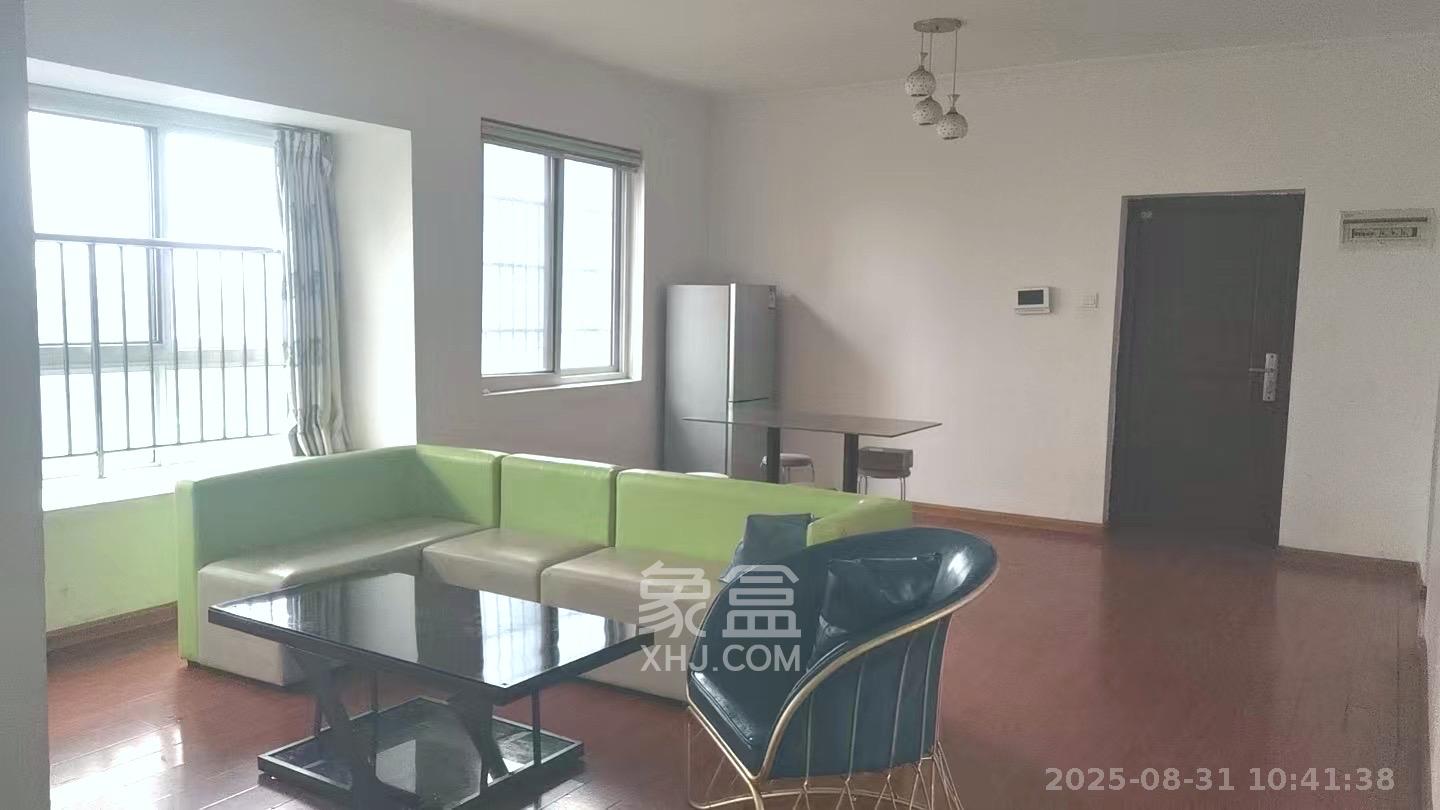 湘府十城(汇财御景湾新寓,汇财国际) 3室2厅2卫 1900.0元/月 湘府十城(汇财御景湾新寓,汇财国际) 3室2厅2卫 1900.0元/月室内图