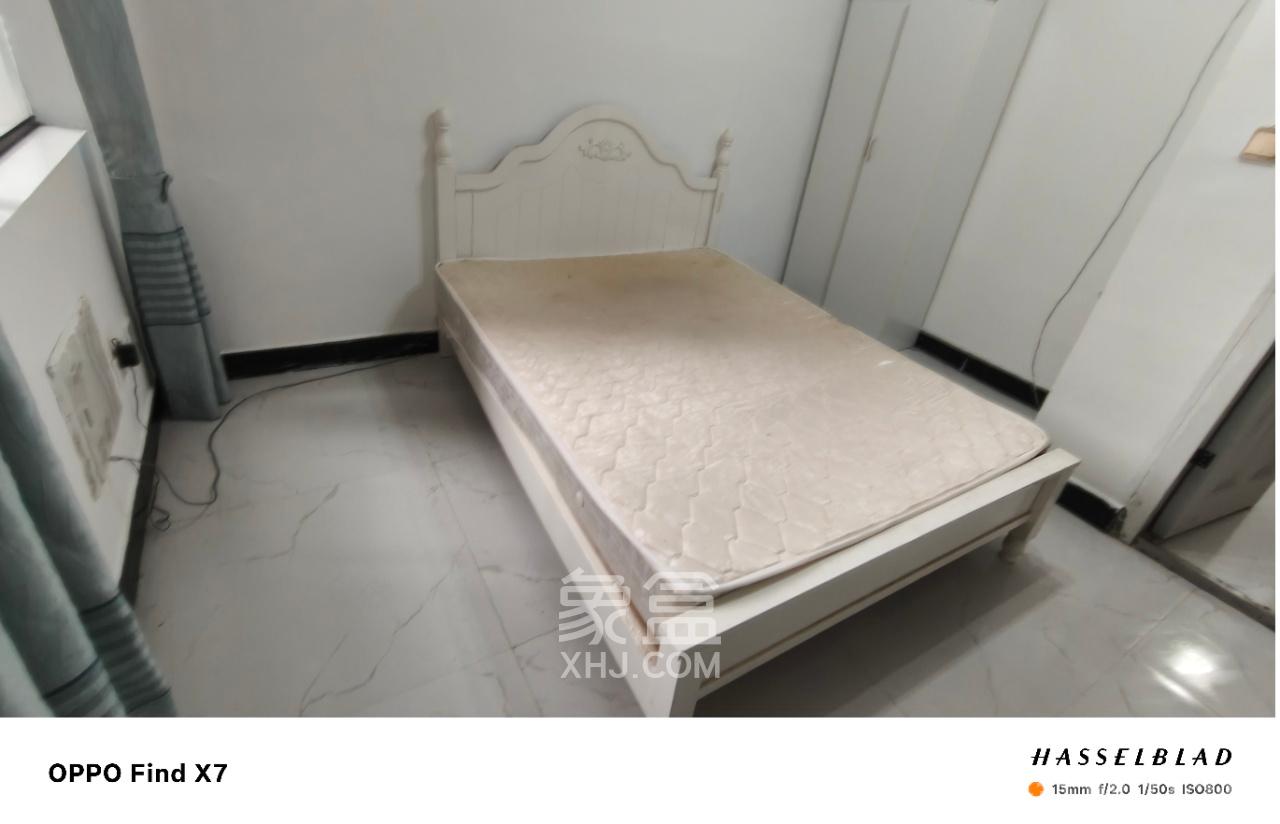 西湖鸿运佳苑  1室1厅1卫    800.0元/月 西湖鸿运佳苑  1室1厅1卫    800.0元/月室内图