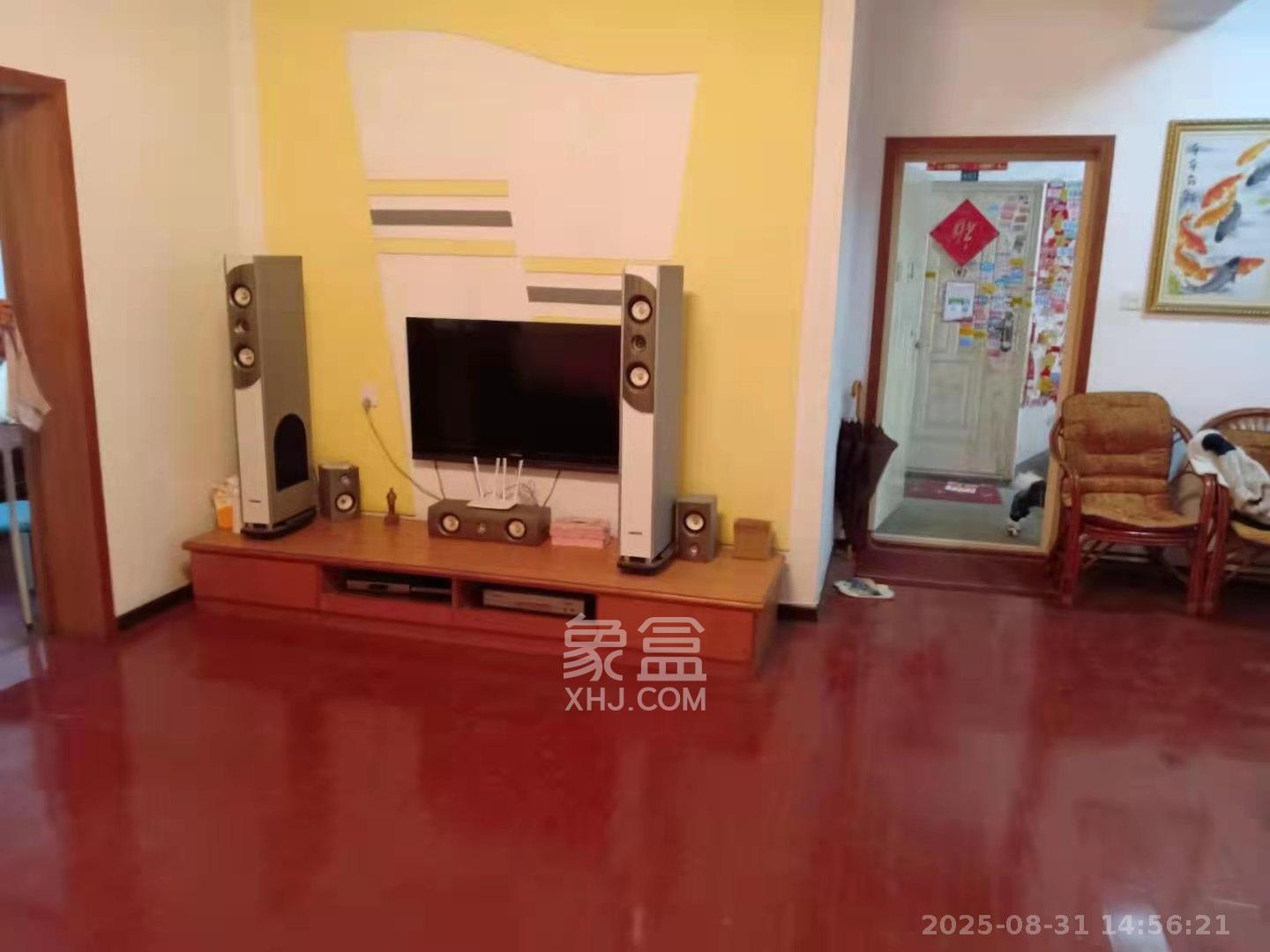 中南汽车世界 3室2厅2卫 1200.0元/月 中南汽车世界 3室2厅2卫 1200.0元/月室内图