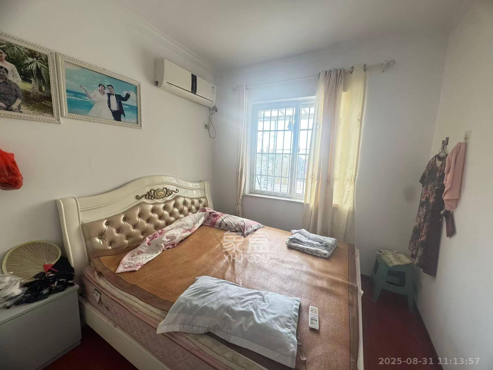 楚天世纪城东苑  4室2厅2卫    2200.0元/月室内图