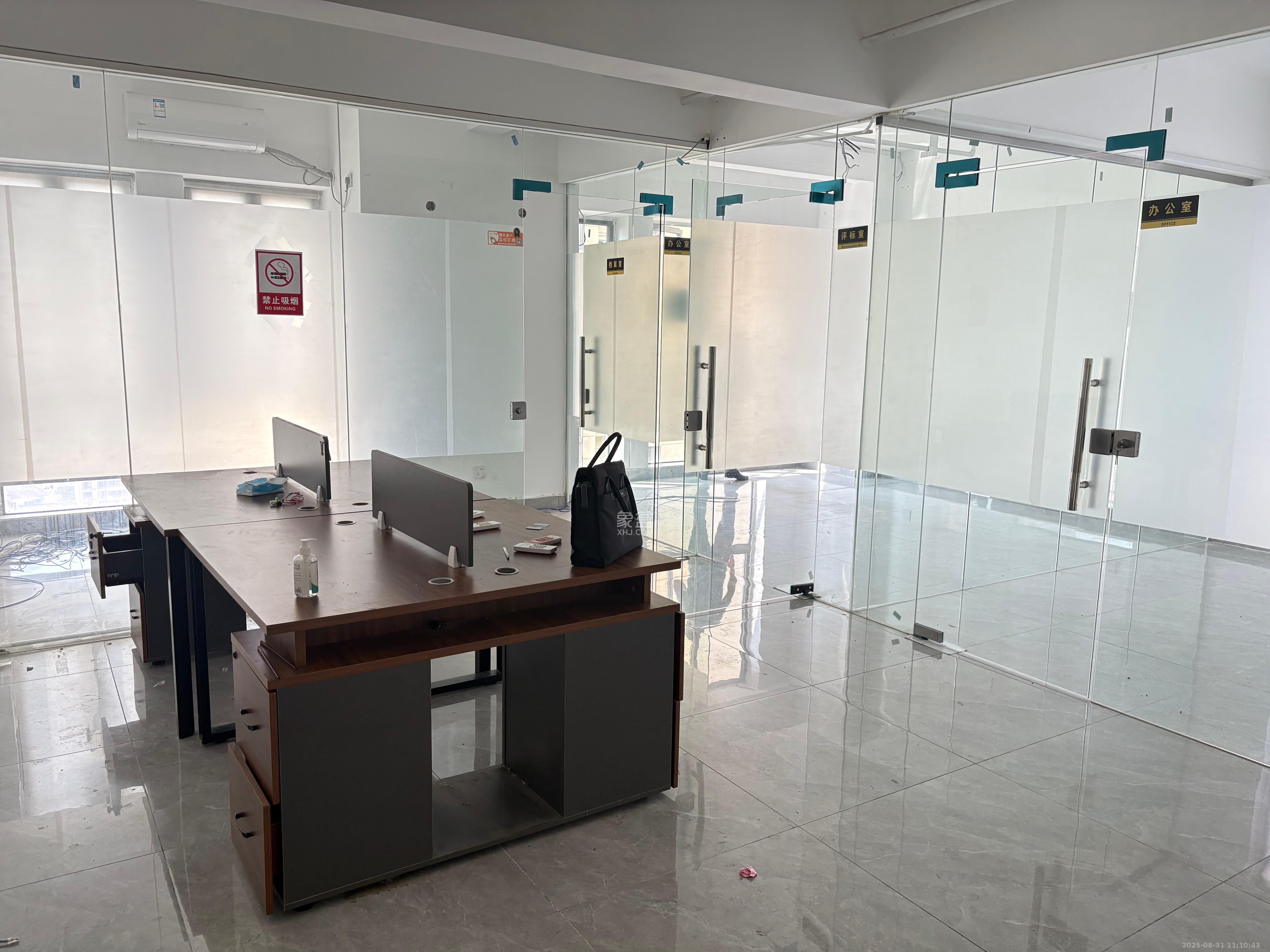 荣泰广场   109.0㎡      2800.0元/月室内图