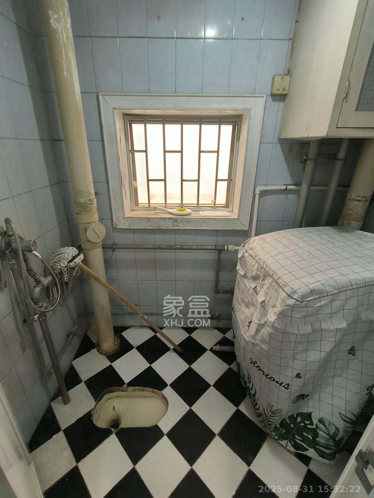 湘农大厦  1室1厅1卫    1700.0元/月室内图