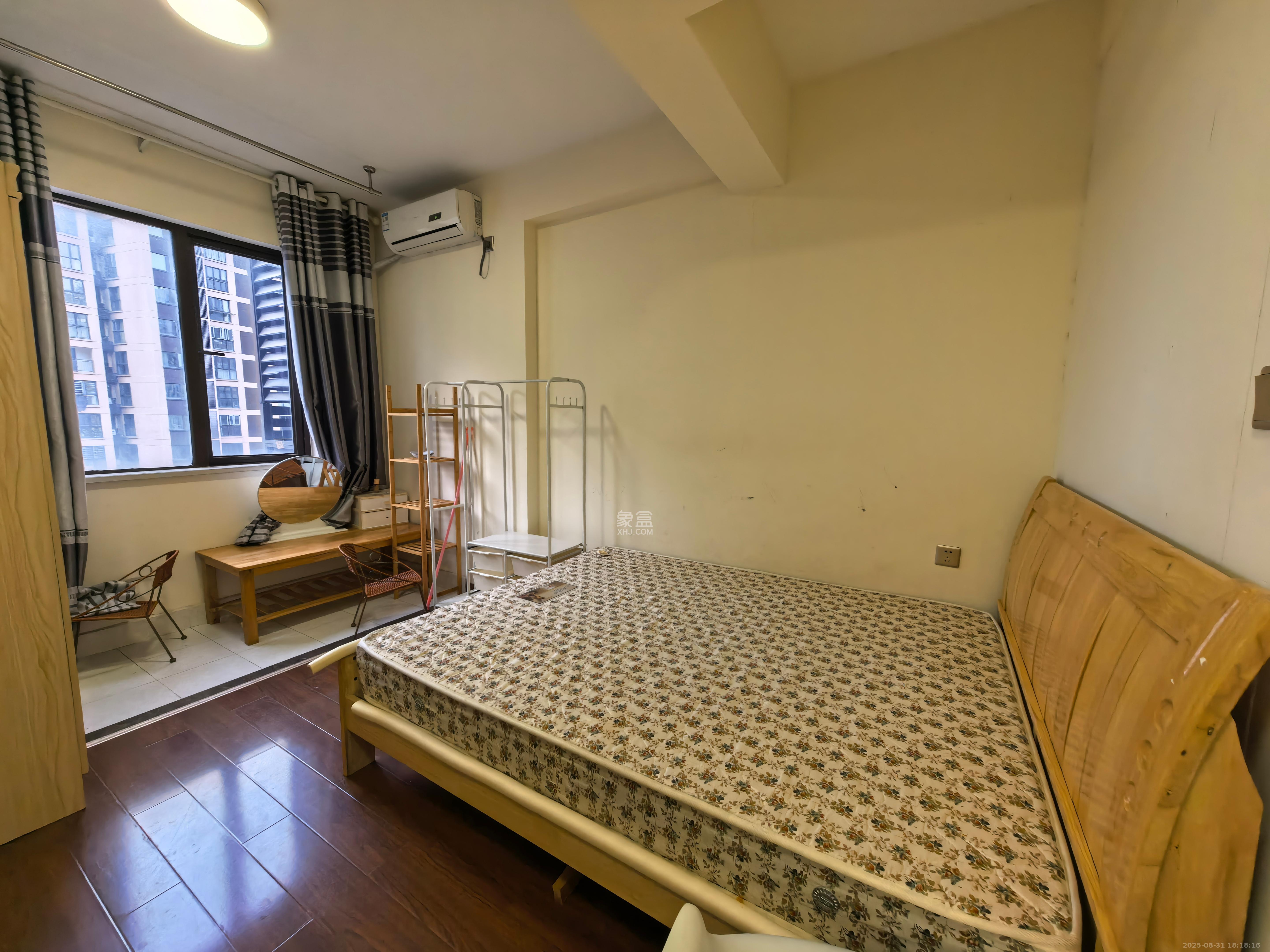 梅溪鑫苑名家  2室2厅1卫   1700.00元/月室内图