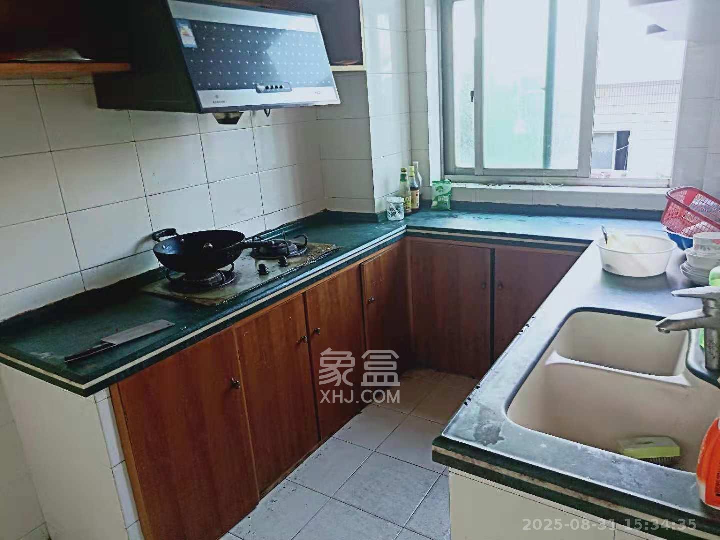 望兴家园 3室2厅1卫 2500.0元/月 望兴家园 3室2厅1卫 2500.0元/月室内图