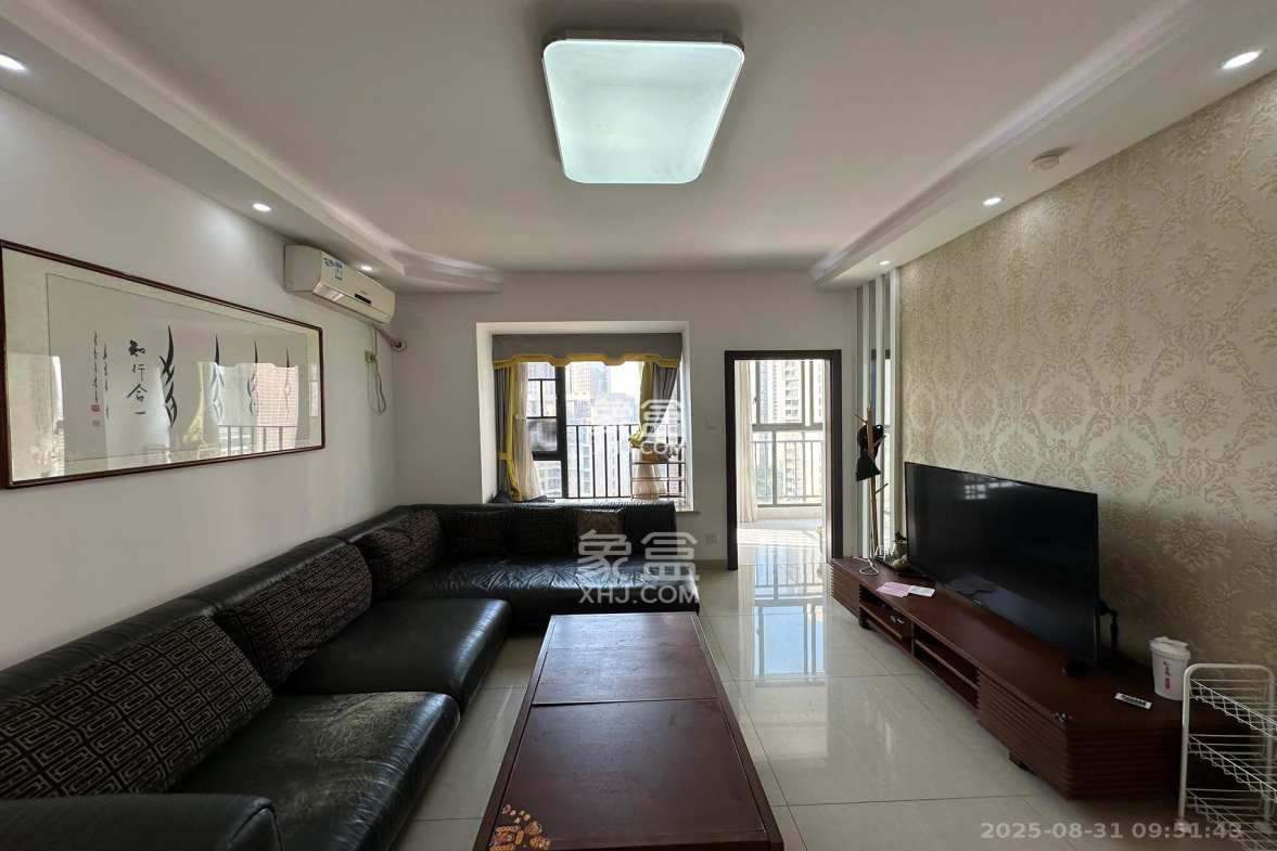 英祥春天  1室2厅1卫    2100.0元/月 英祥春天  1室2厅1卫    2100.0元/月室内图