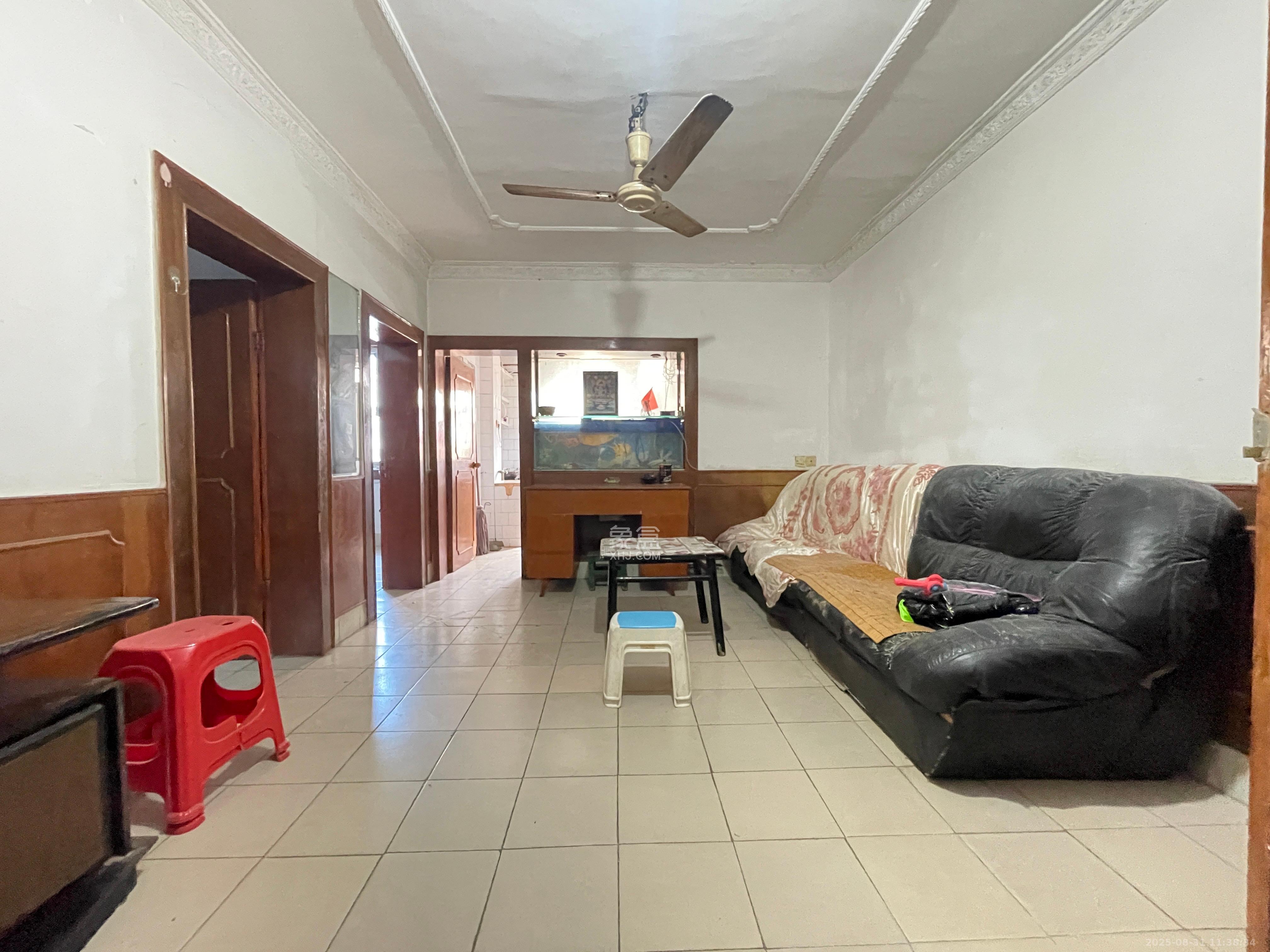 荣安宿舍 2室1厅1卫 1180.0元/月 荣安宿舍 2室1厅1卫 1180.0元/月室内图