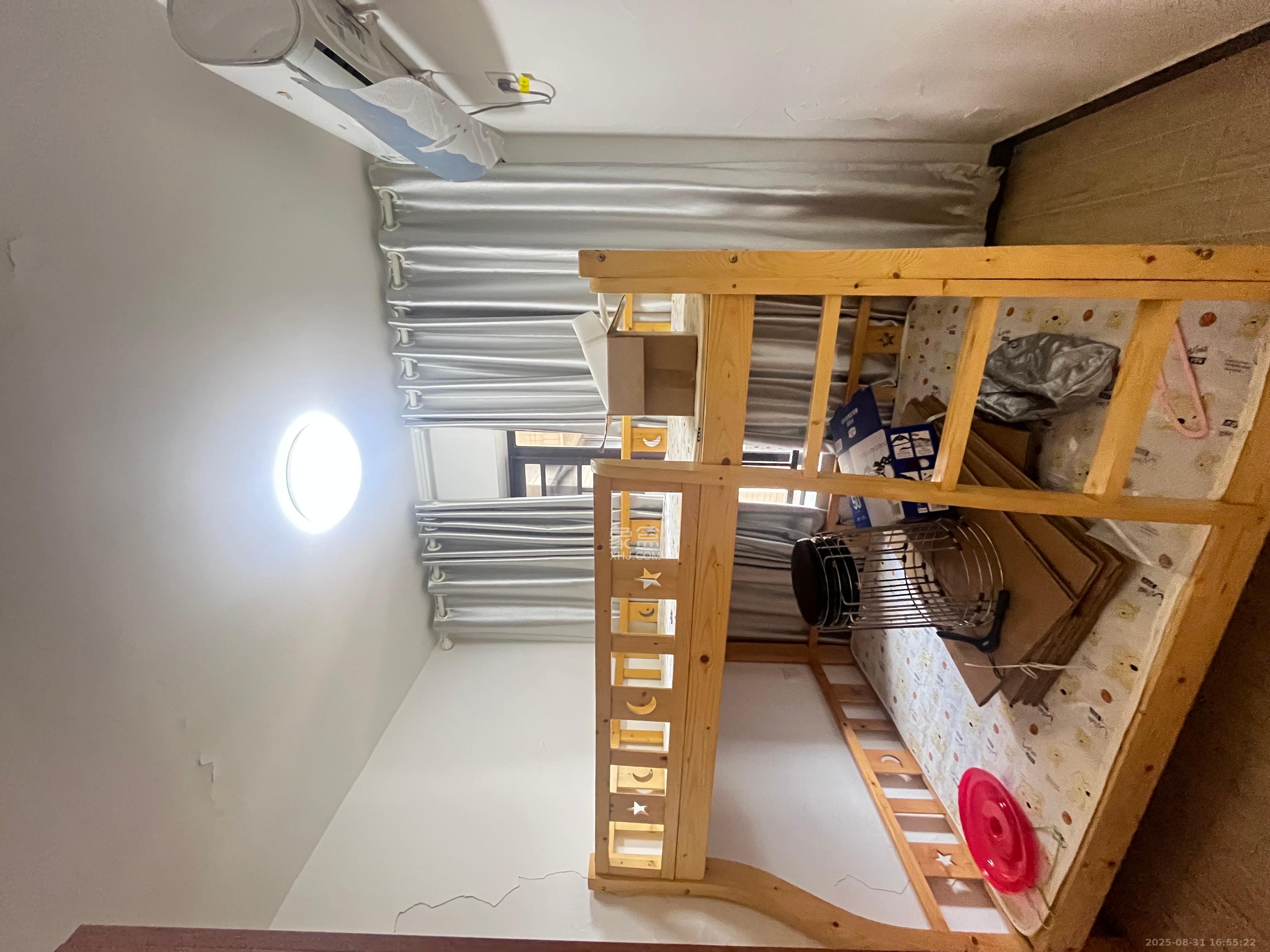 保利西海岸B区  2室2厅1卫   2350.00元/月室内图