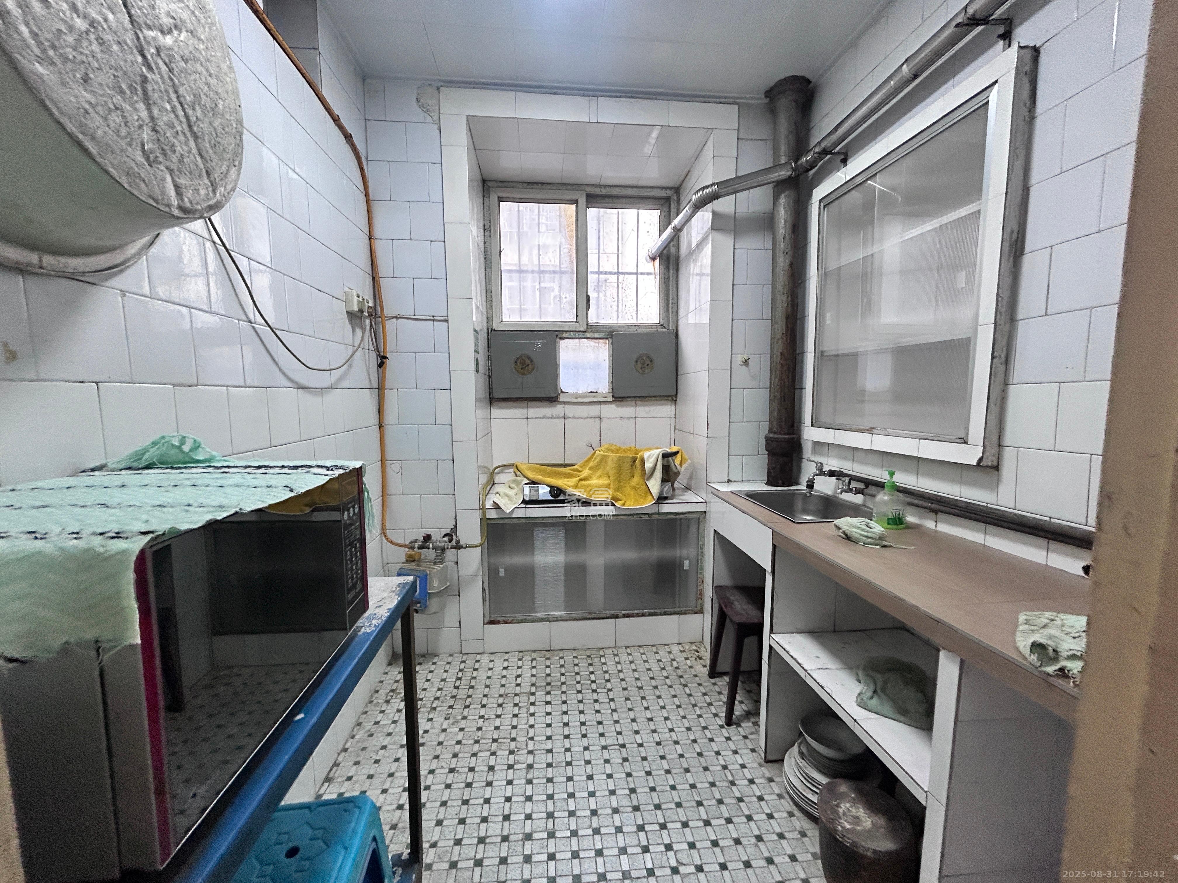 狮子山二片  2室1厅1卫    1200.0元/月室内图