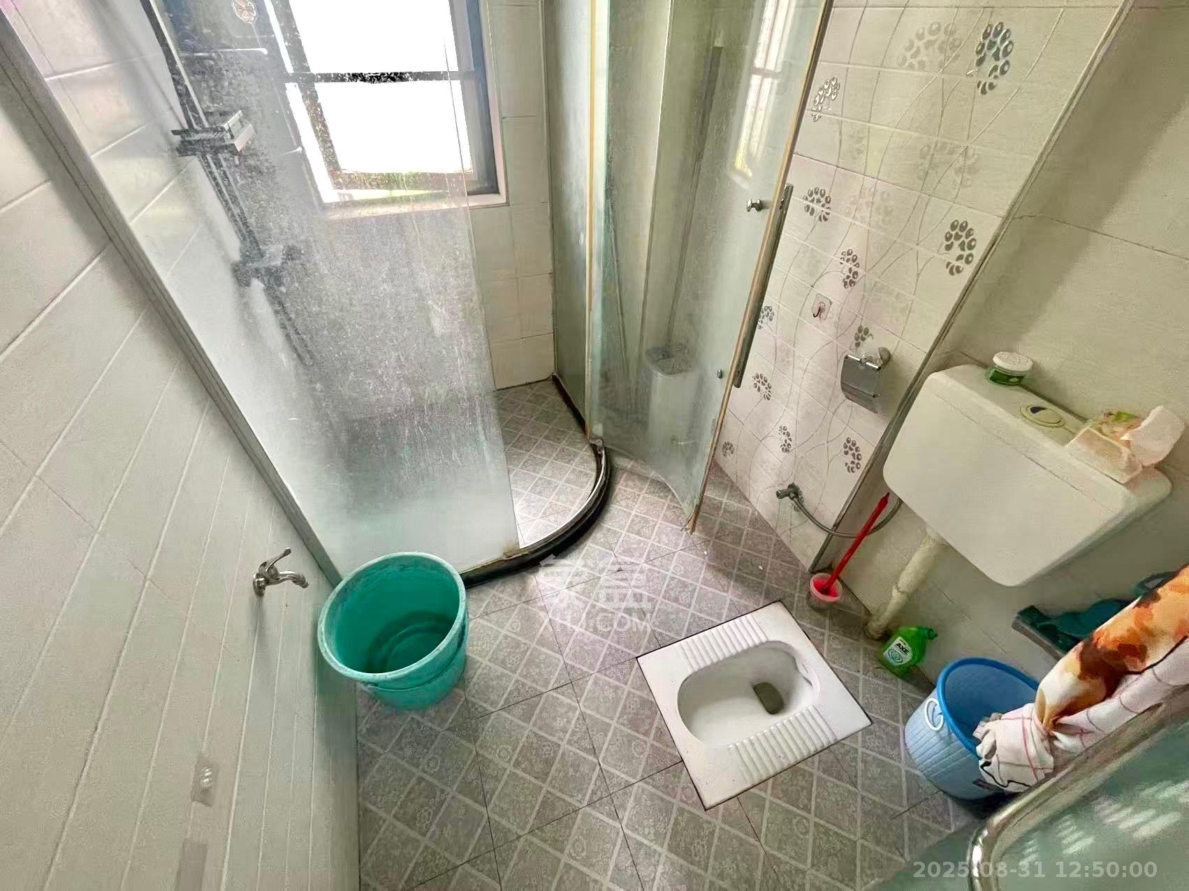 莱茵城 3室2厅1卫 2800.0元/月 莱茵城 3室2厅1卫 2800.0元/月室内图