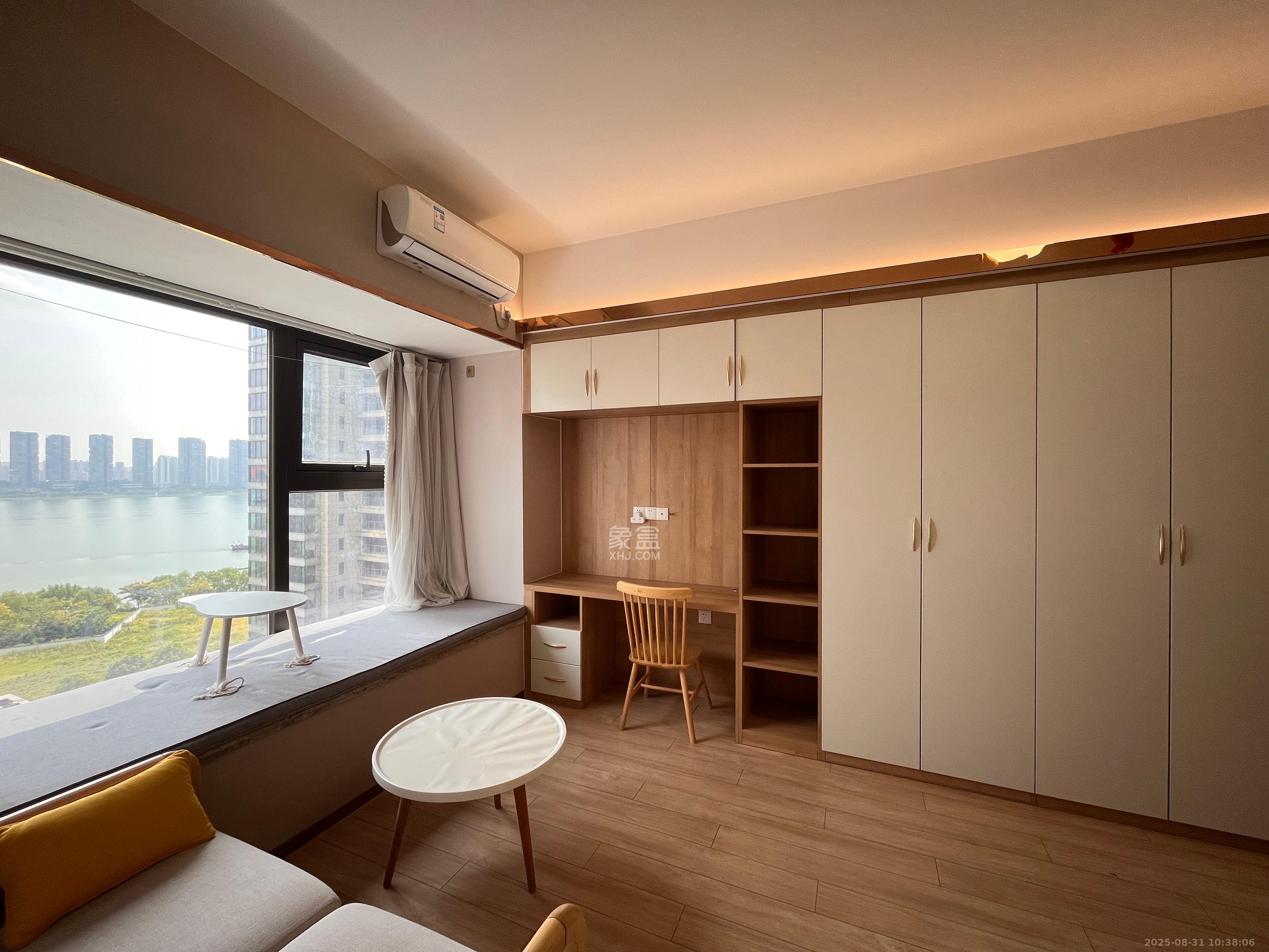 远洋外滩壹号 1室1厅1卫 2100.0元/月 远洋外滩壹号 1室1厅1卫 2100.0元/月室内图