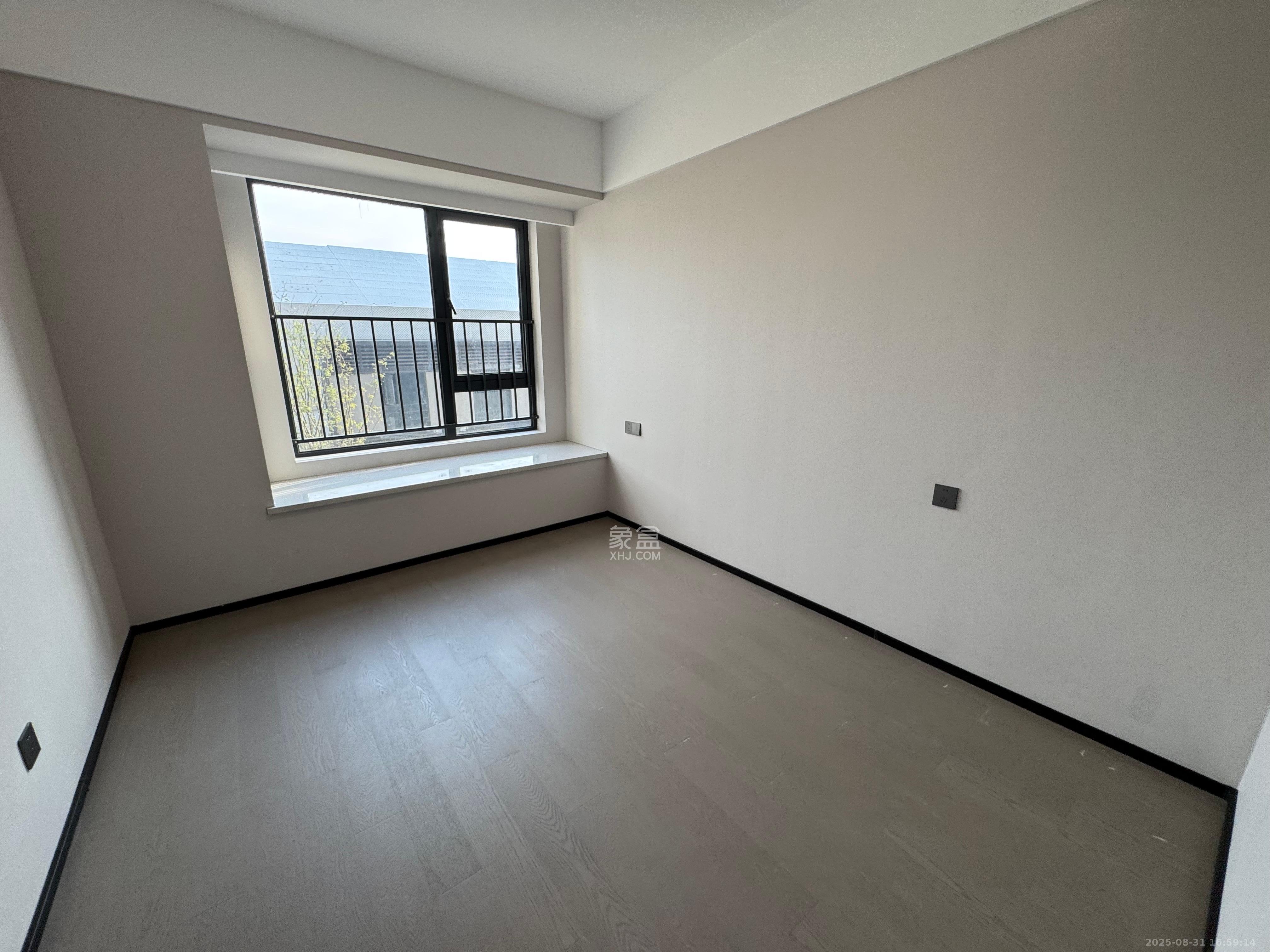 轨道万科璞悦湾  3室2厅2卫    3800.0元/月 轨道万科璞悦湾  3室2厅2卫    3800.0元/月室内图