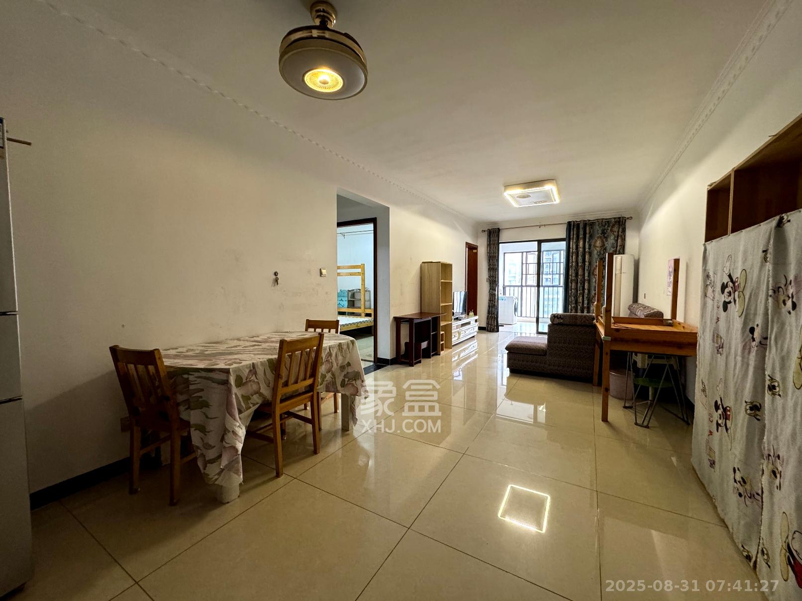 汇金城/嘉华城(二期、三期) 3室2厅2卫 2300.0元/月 汇金城/嘉华城(二期、三期) 3室2厅2卫 2300.0元/月室内图