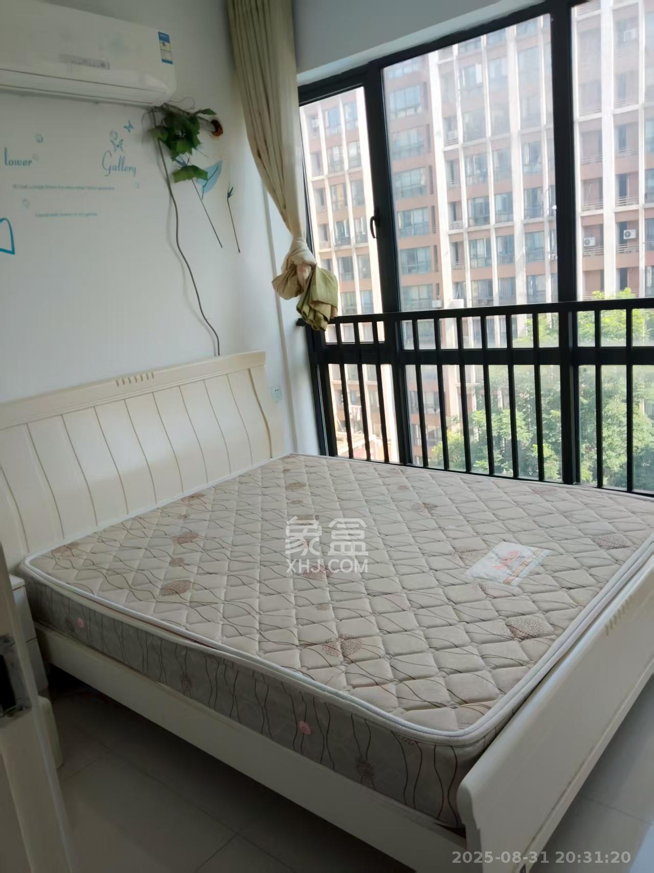 中建芙蓉工社  2室2厅1卫   1600.00元/月室内图