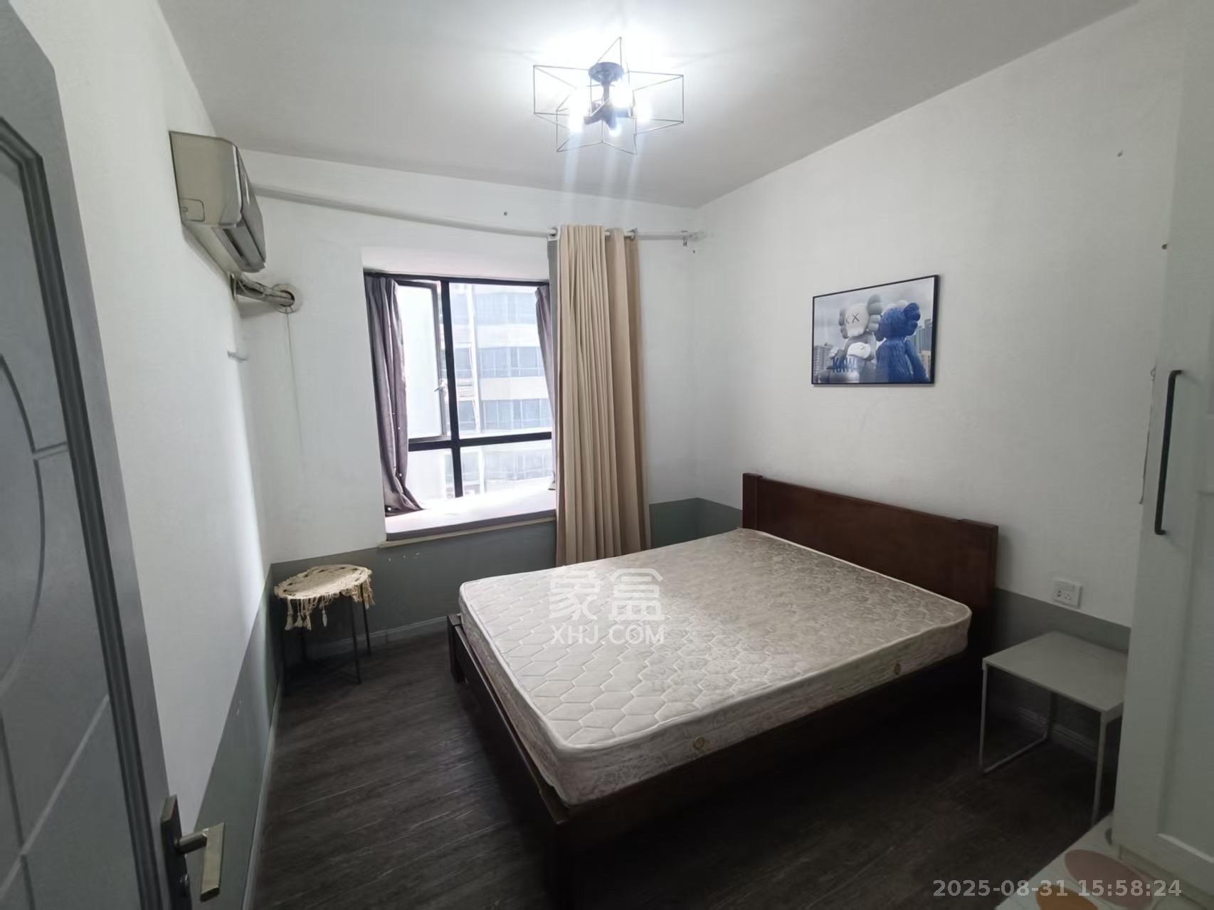 五一大道202(中环壹世界) 3室2厅1卫 4000.0元/月 五一大道202(中环壹世界) 3室2厅1卫 4000.0元/月室内图