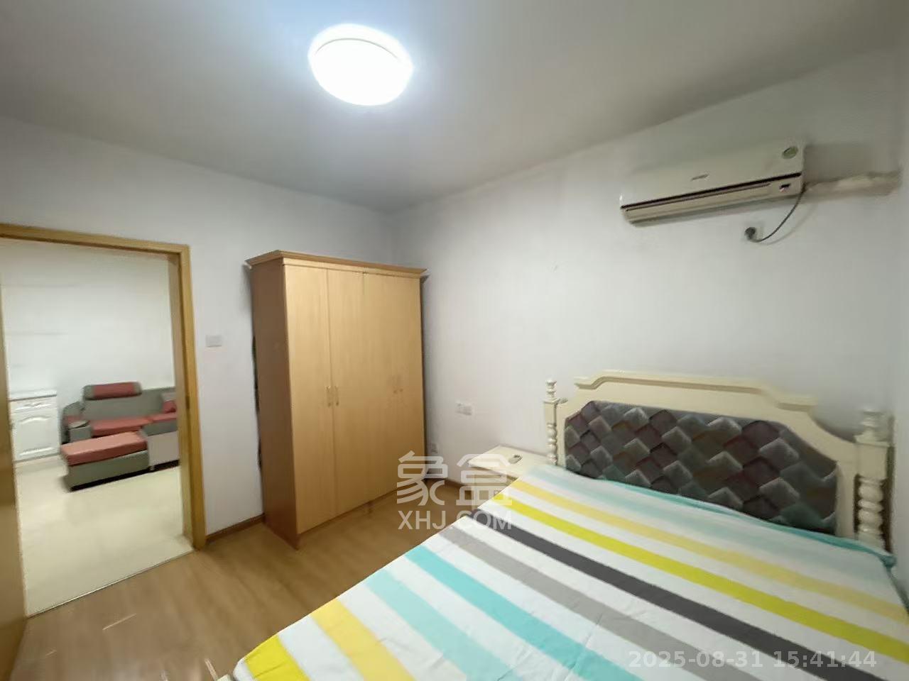 东玺门  2室2厅1卫   2400.00元/月室内图