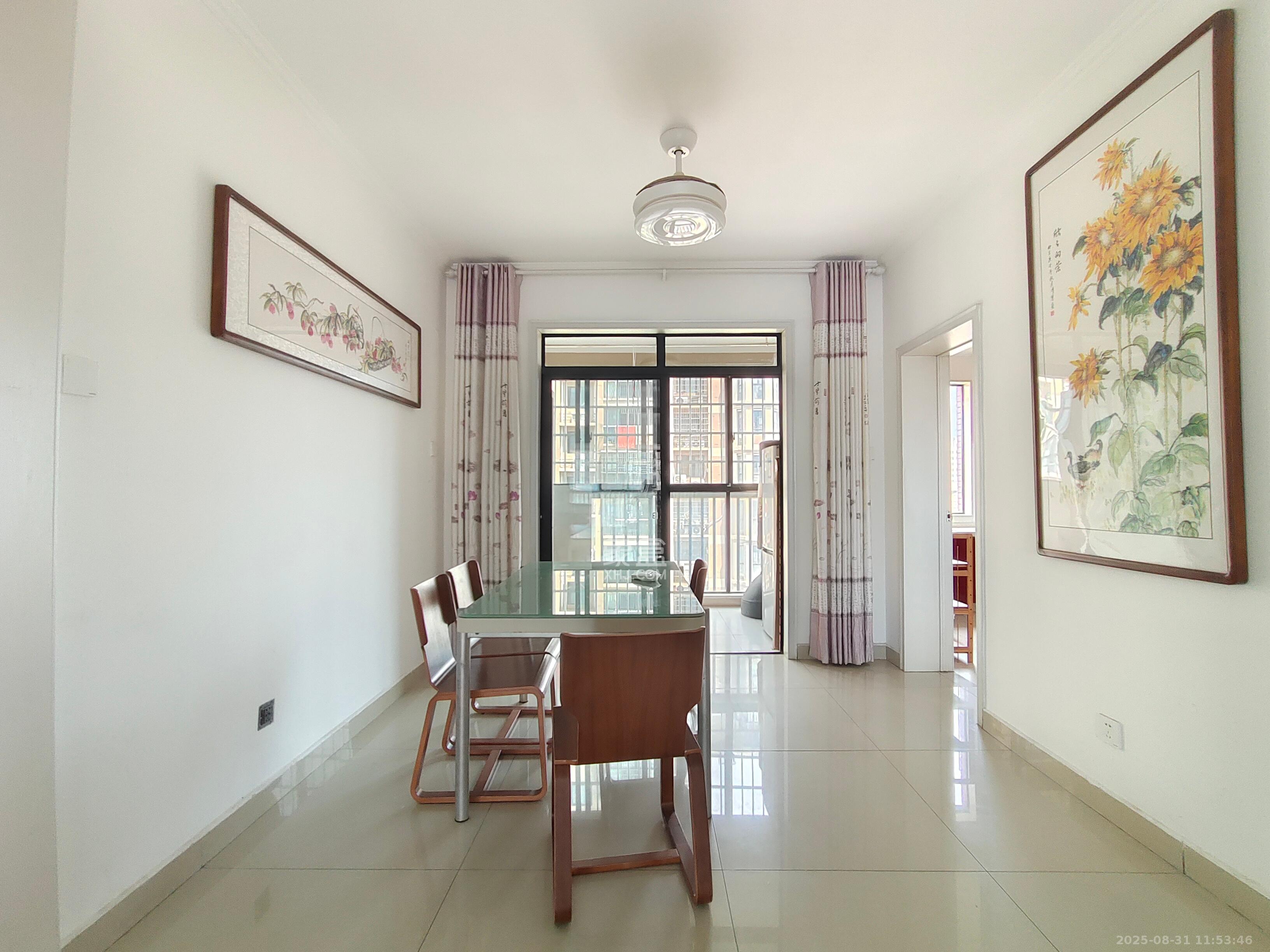 三江花中城  4室2厅2卫    4000.0元/月 三江花中城  4室2厅2卫    4000.0元/月室内图