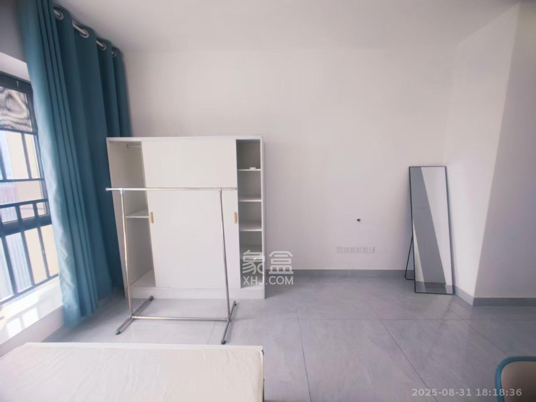 中云公寓  1室1厅1卫    1700.0元/月 中云公寓  1室1厅1卫    1700.0元/月室内图