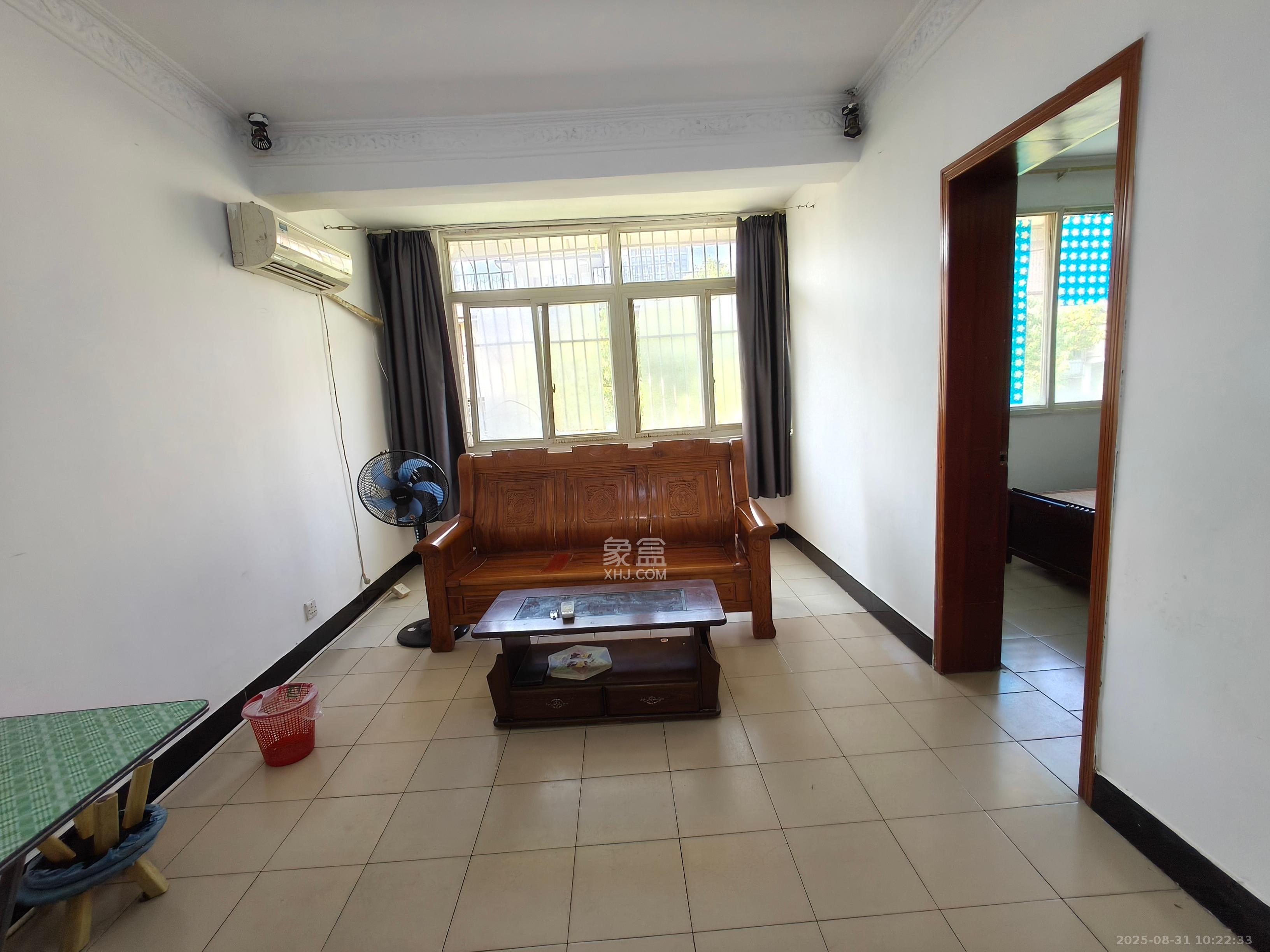 阿弥岭一二片  2室1厅1卫    1100.0元/月 阿弥岭一二片  2室1厅1卫    1100.0元/月