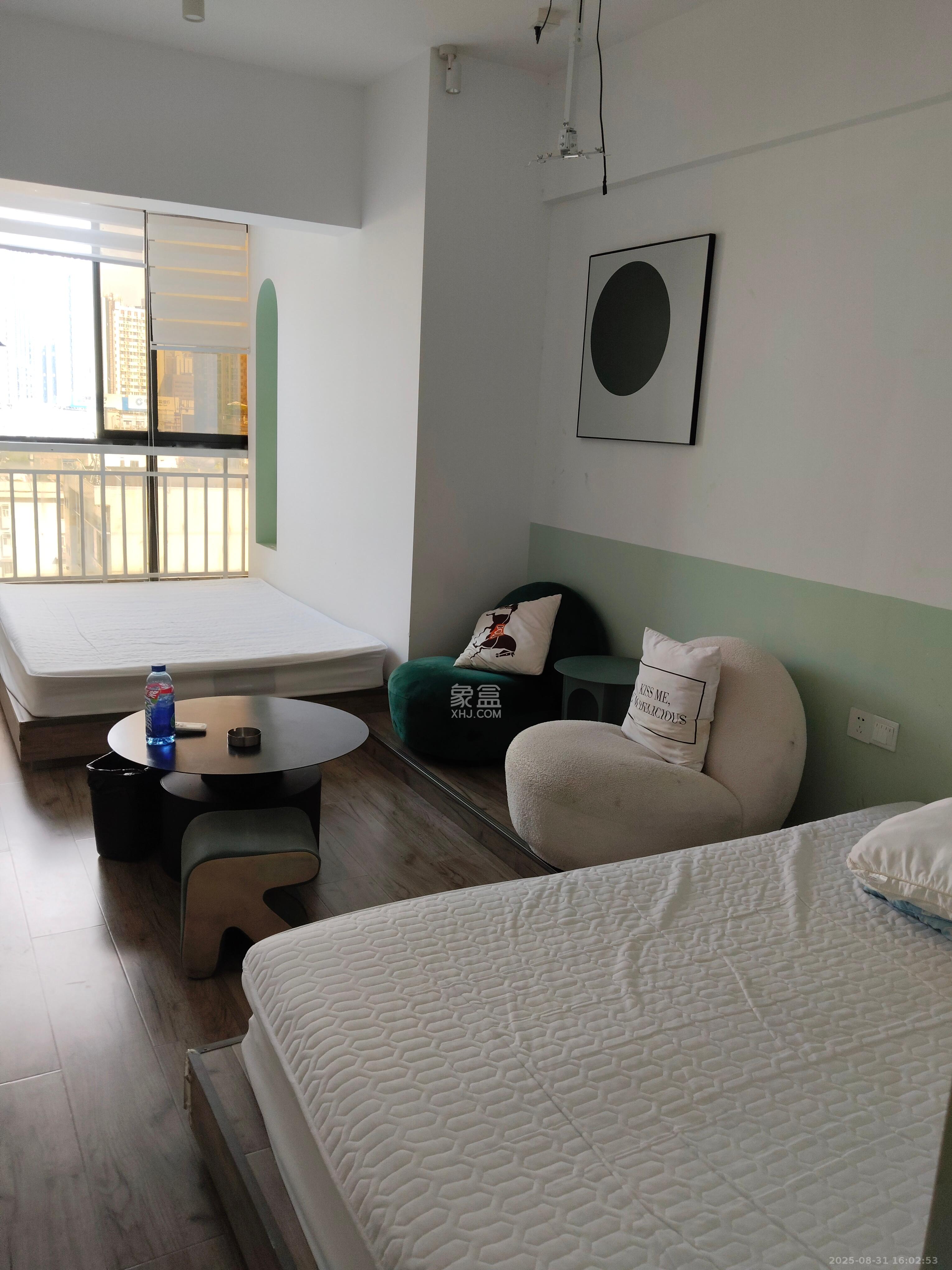 七彩丽都 1室1厅1卫 1800.0元/月 七彩丽都 1室1厅1卫 1800.0元/月室内图