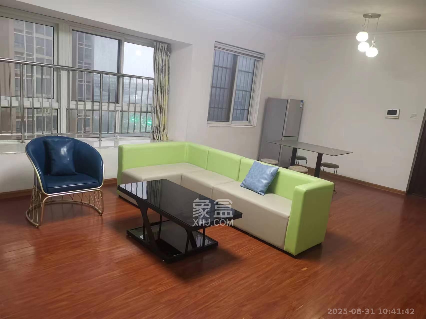 湘府十城(汇财御景湾新寓,汇财国际) 3室2厅2卫 1900.0元/月 湘府十城(汇财御景湾新寓,汇财国际) 3室2厅2卫 1900.0元/月室内图