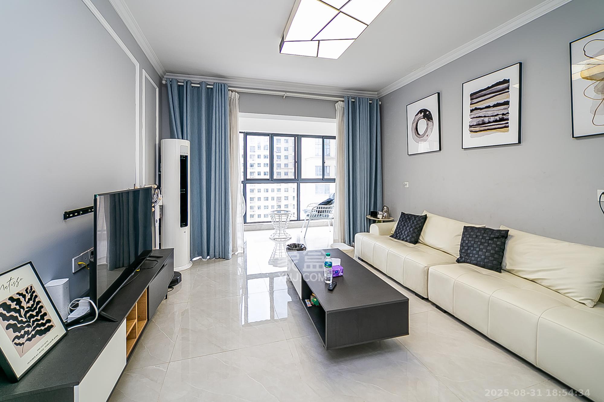 长盛岚庭  3室2厅1卫    95.0万 长盛岚庭  3室2厅1卫    95.0万客厅