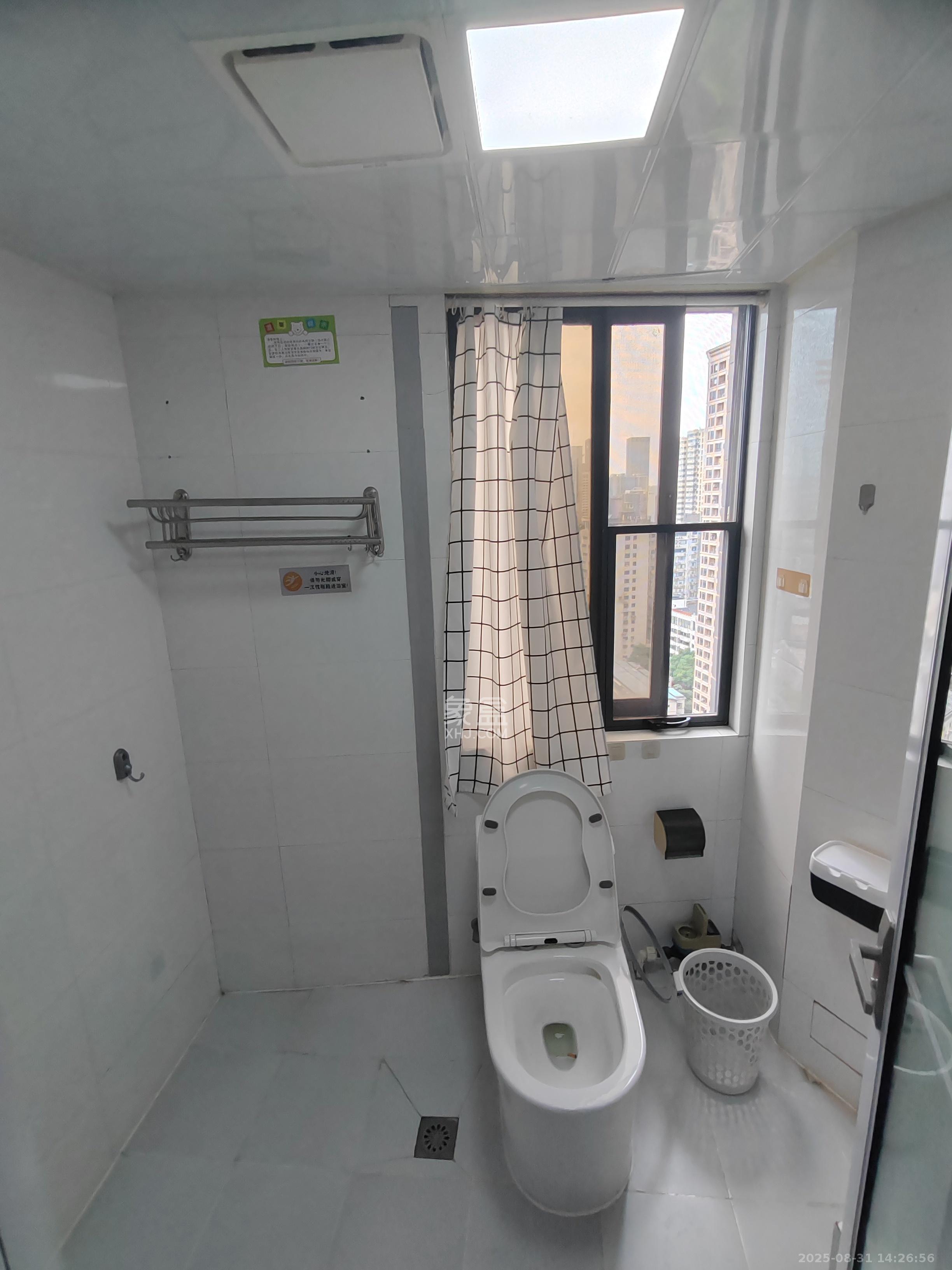 七彩丽都 1室1厅1卫 1500.0元/月 七彩丽都 1室1厅1卫 1500.0元/月室内图