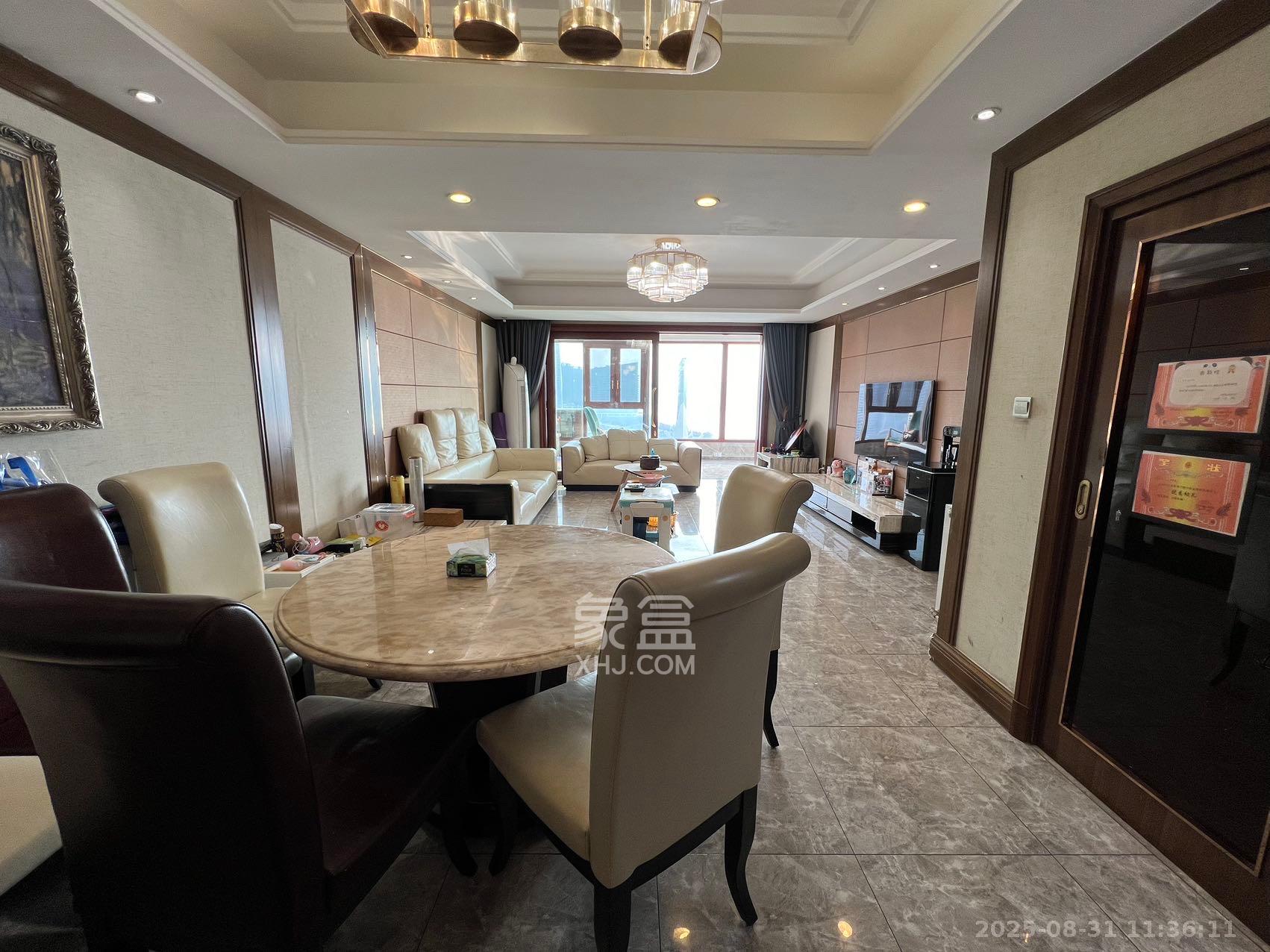 恒大御景半岛湘江苑(恒大御景半岛一期) 4室2厅2卫 7500.0元/月 恒大御景半岛湘江苑(恒大御景半岛一期) 4室2厅2卫 7500.0元/月室内图