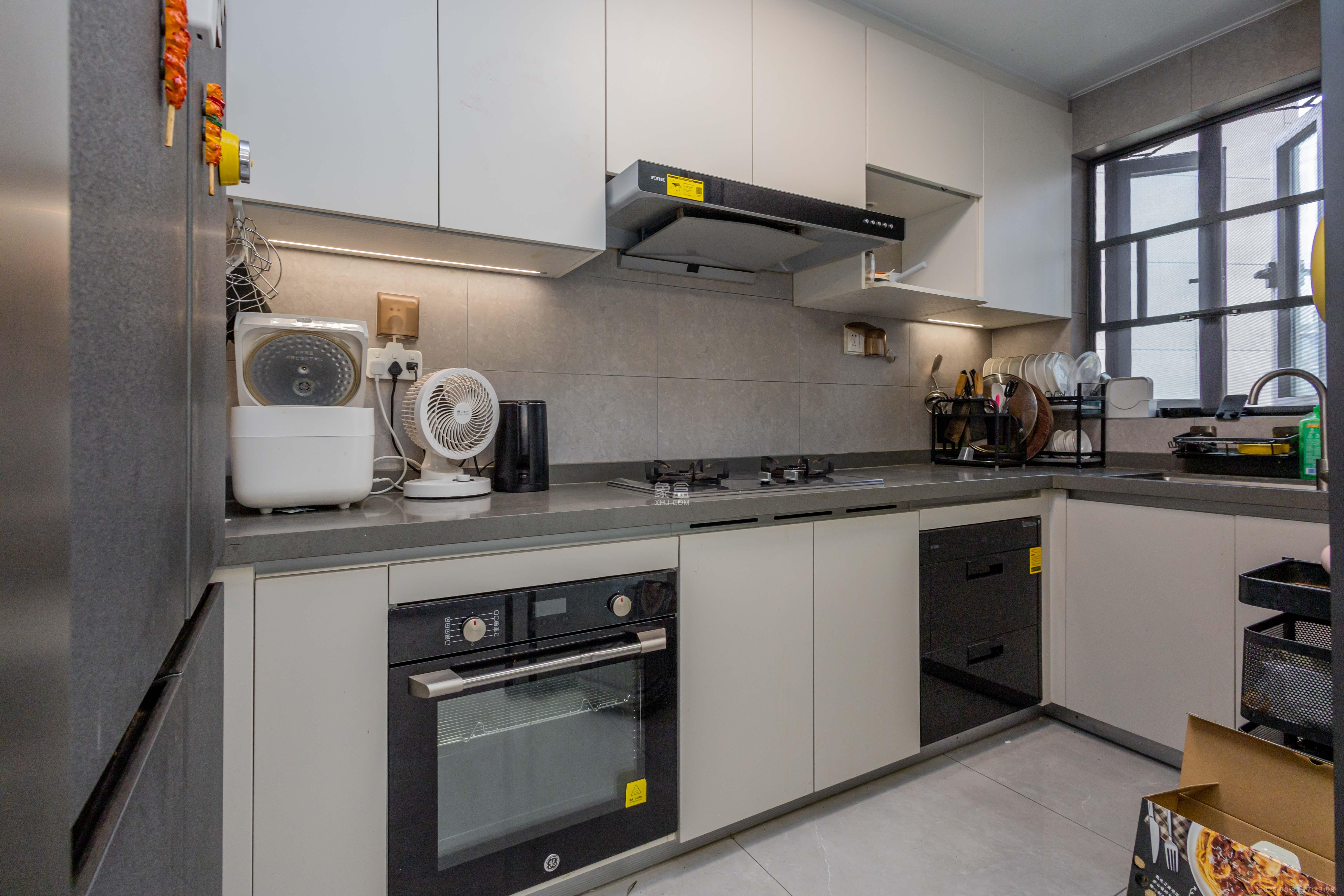 时代印记(长沙时代印记花园)  4室2厅2卫    190.0万 时代印记(长沙时代印记花园)  4室2厅2卫    190.0万厨房