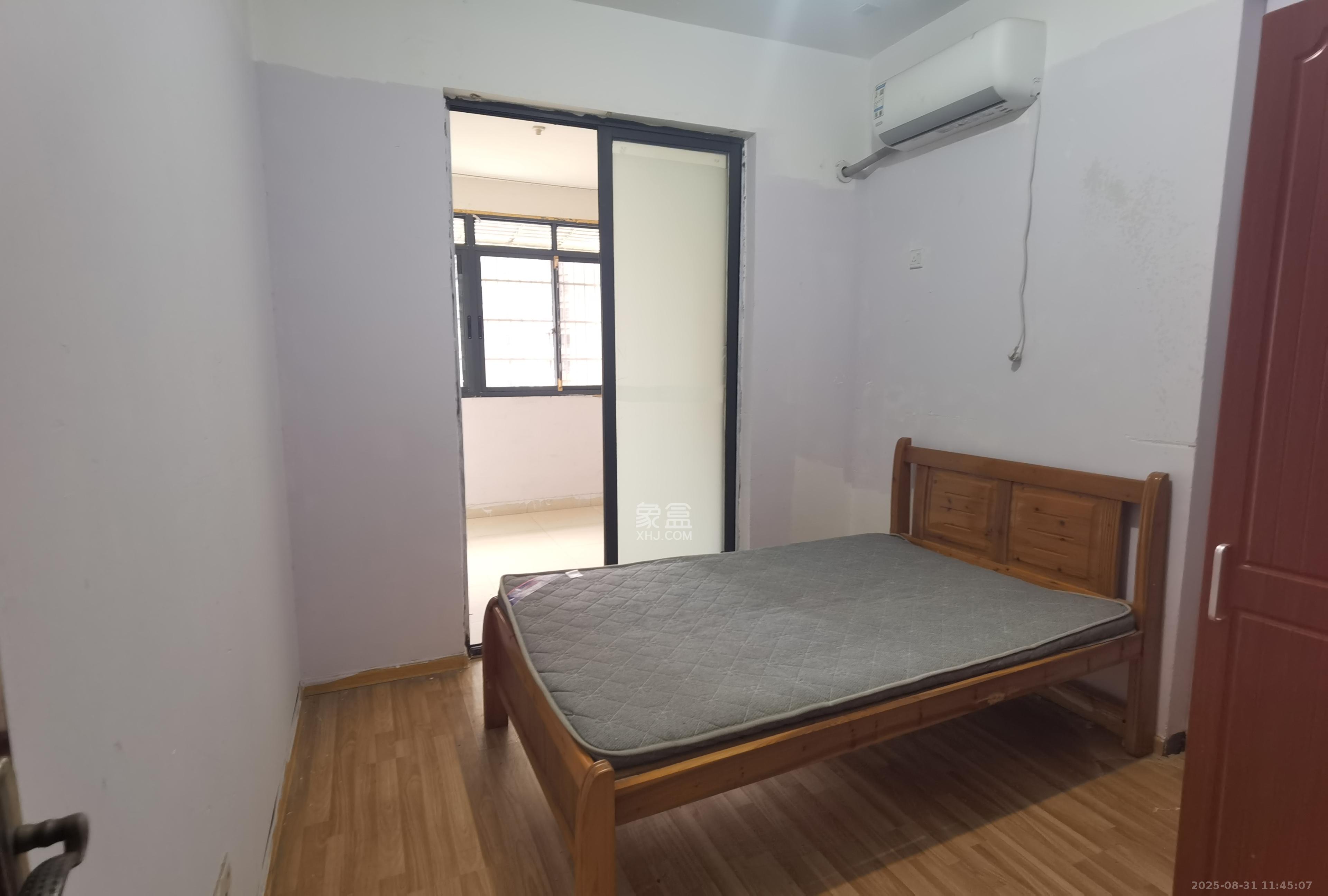 幸福里润城(幸福里二期) 3室2厅2卫 1500.0元/月 幸福里润城(幸福里二期) 3室2厅2卫 1500.0元/月室内图