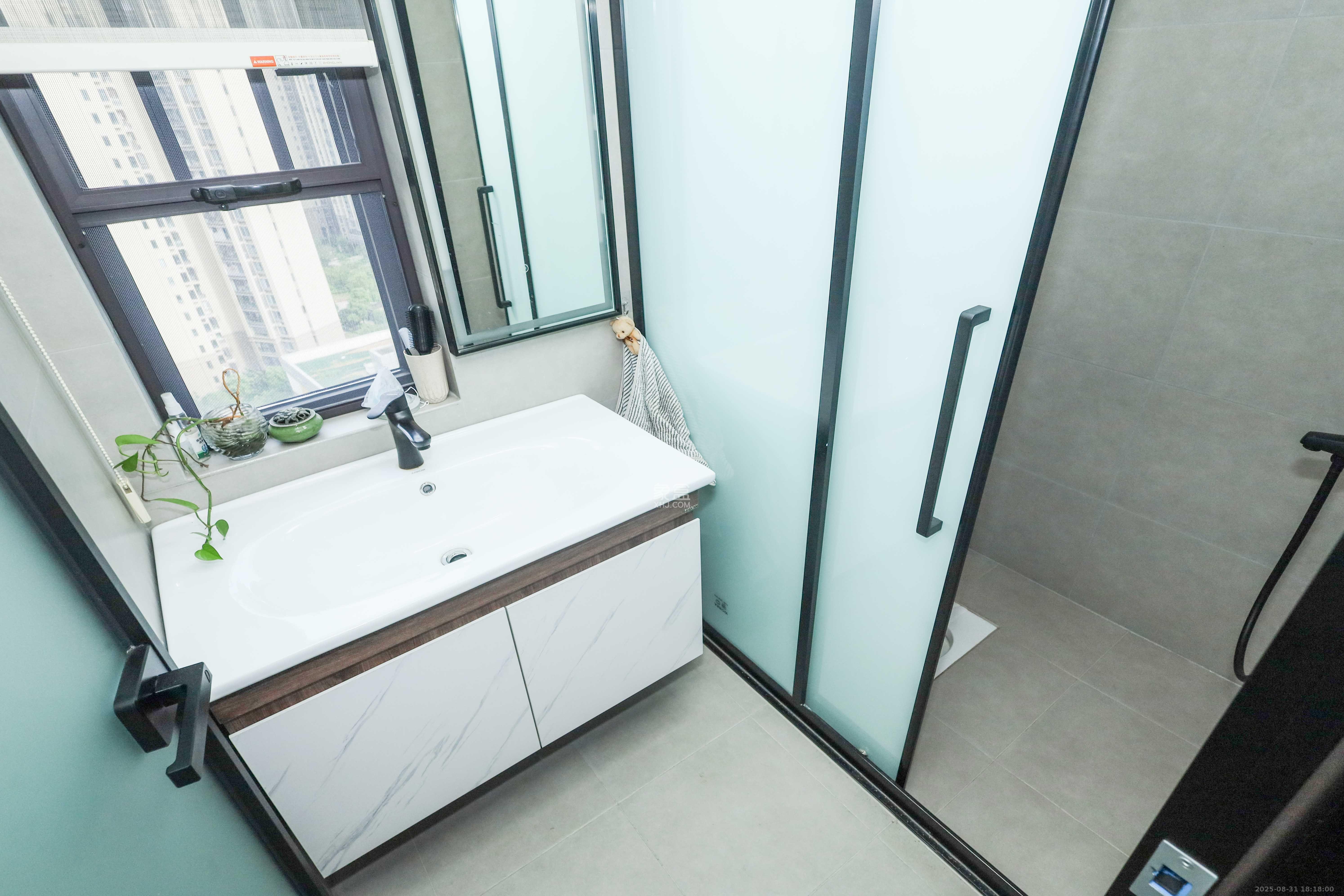 中国铁建梅溪青秀二期 4室2厅2卫 4000.0元/月 中国铁建梅溪青秀二期 4室2厅2卫 4000.0元/月室内图