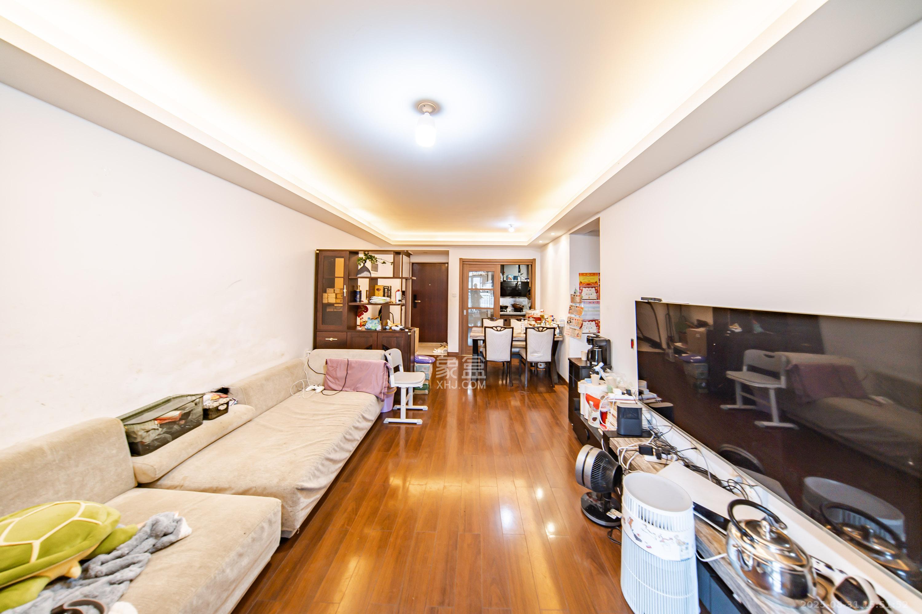 万科白鹭郡  3室2厅2卫    100.0万 万科白鹭郡  3室2厅2卫    100.0万客厅