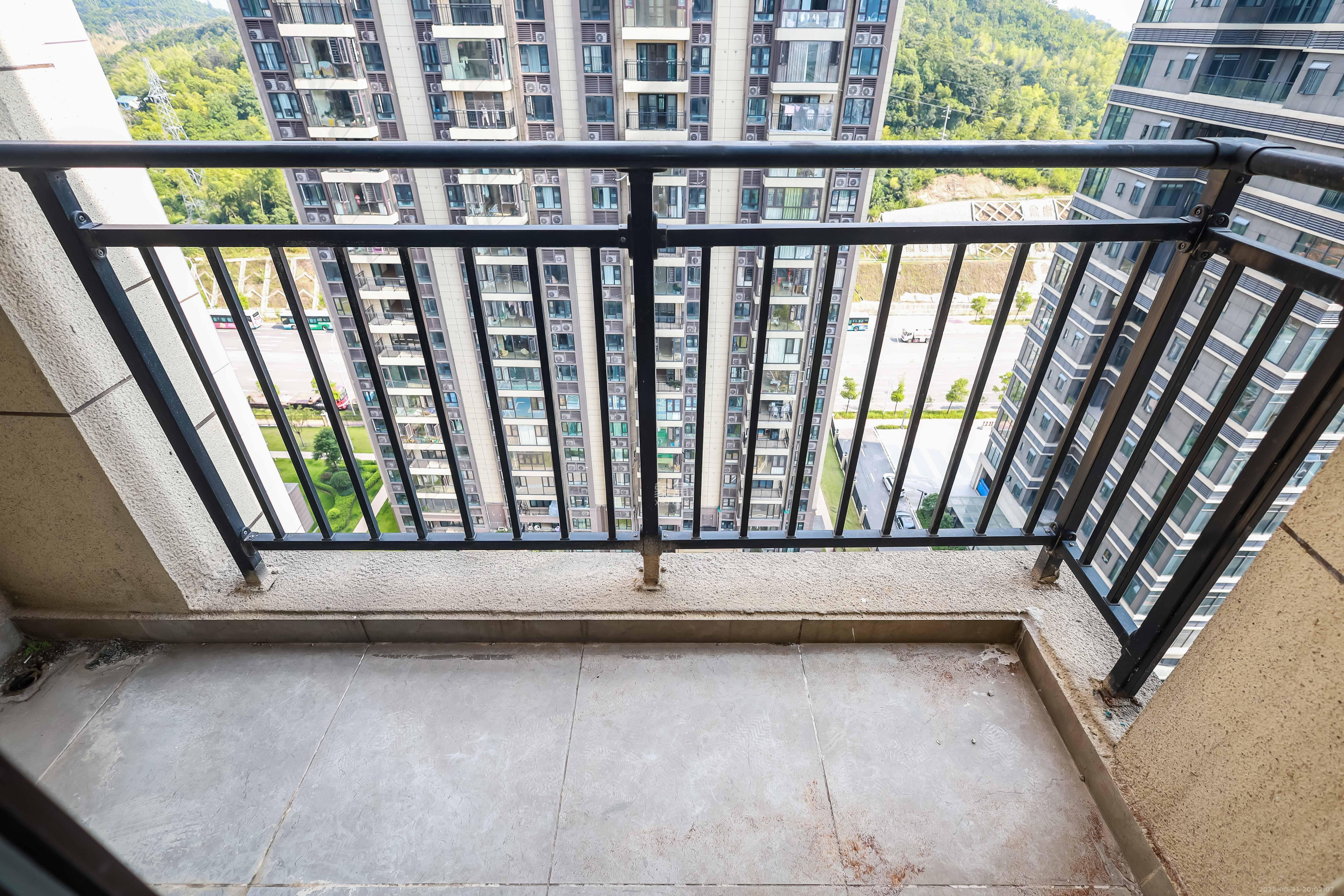 碧桂园荟隽棠  4室2厅2卫    109.0万 碧桂园荟隽棠  4室2厅2卫    109.0万阳台