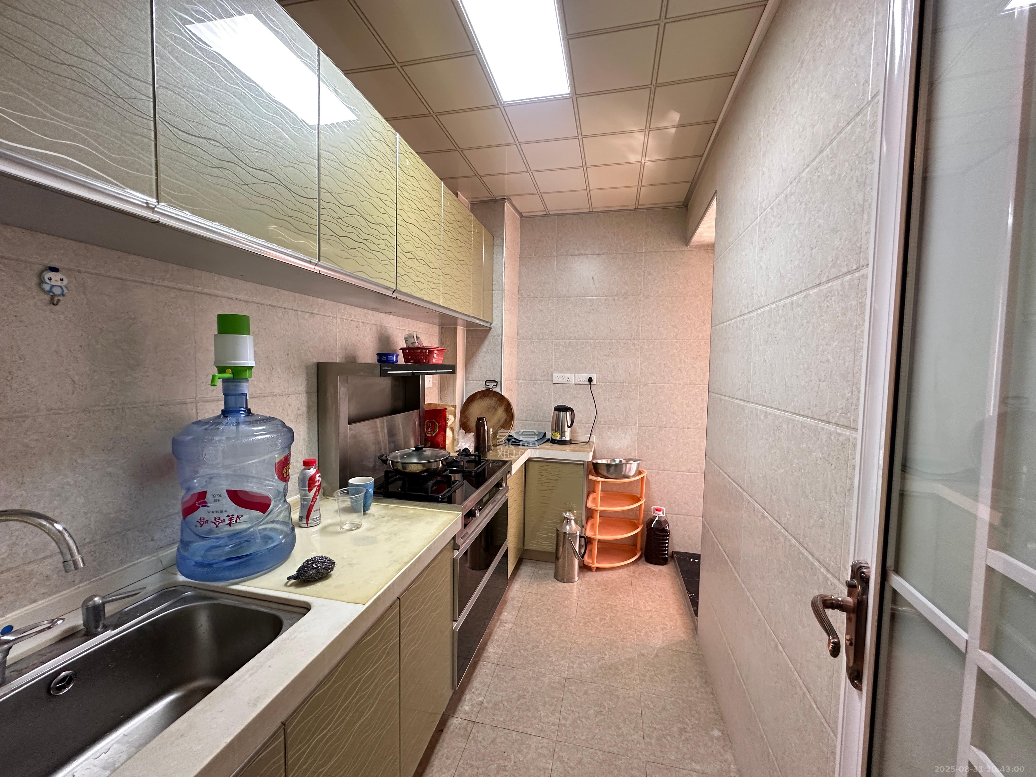 雨花公馆(紫苔名苑) 3室2厅1卫 3100.0元/月 雨花公馆(紫苔名苑) 3室2厅1卫 3100.0元/月室内图