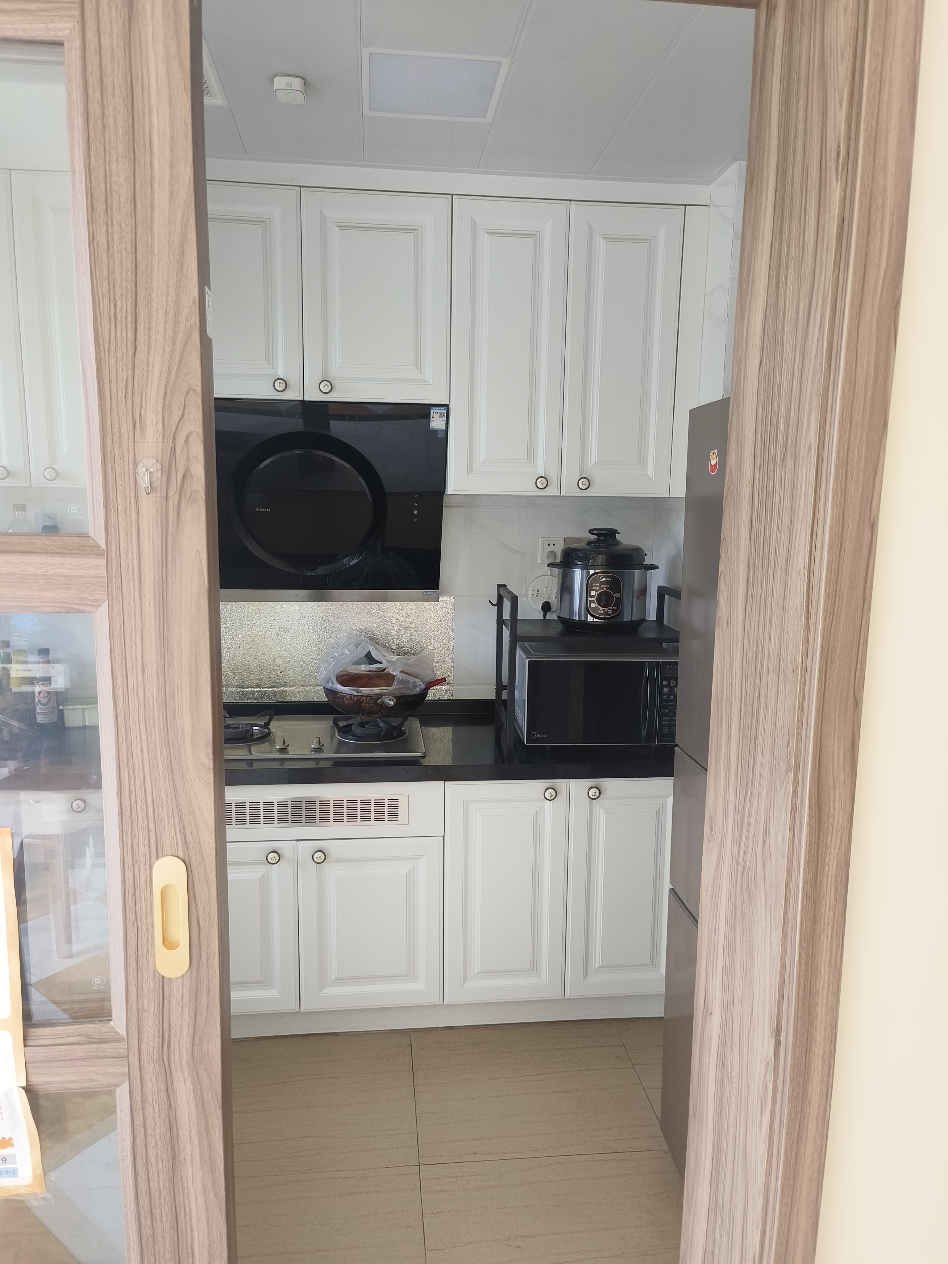 碧桂园豪园-二期  4室2厅2卫    1800.0元/月 碧桂园豪园-二期  4室2厅2卫    1800.0元/月室内图