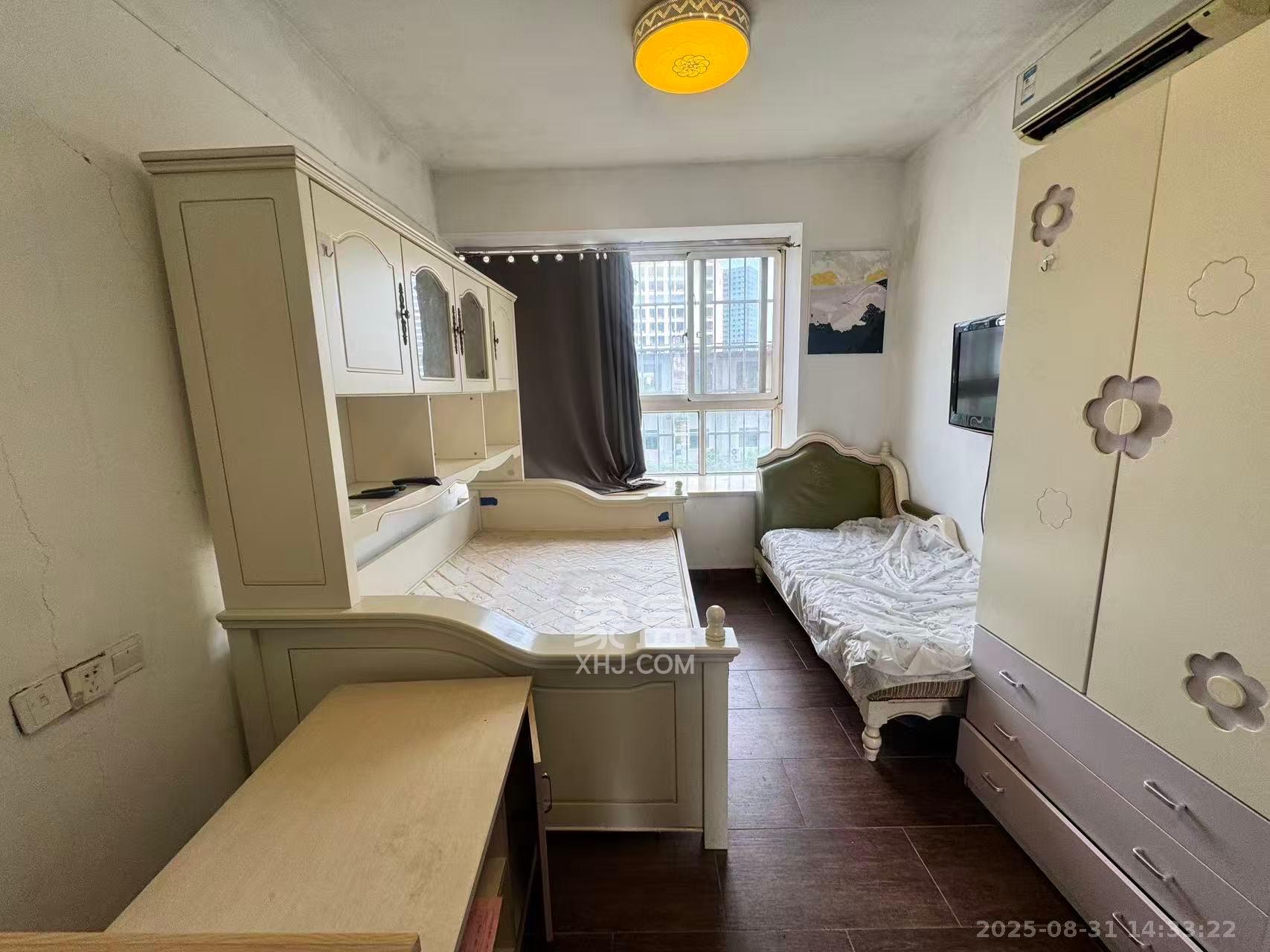 白沙晶城 1室1厅1卫 1400.0元/月 白沙晶城 1室1厅1卫 1400.0元/月室内图