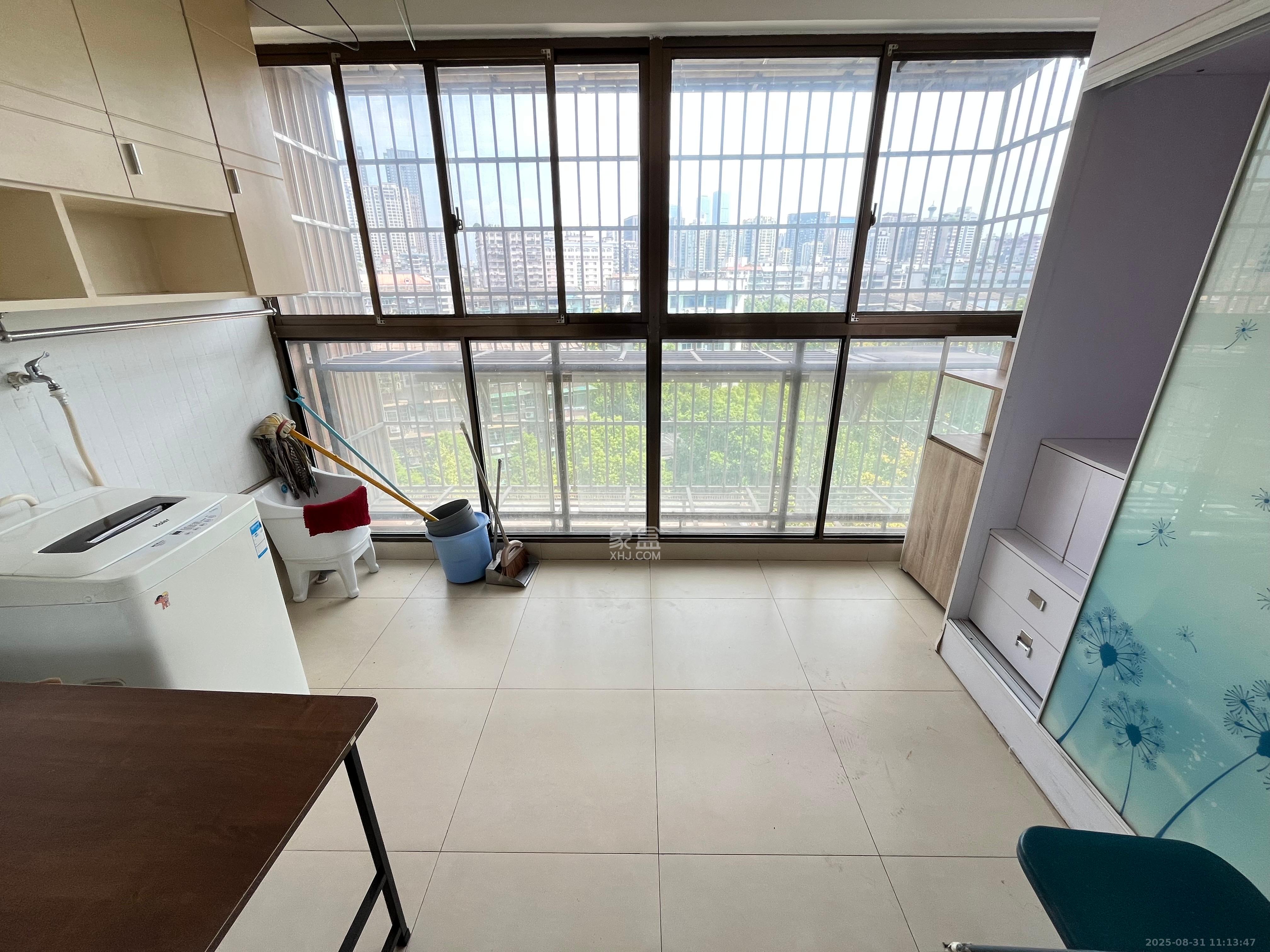 君悦紫园 2室1厅1卫 2600.0元/月 君悦紫园 2室1厅1卫 2600.0元/月室内图