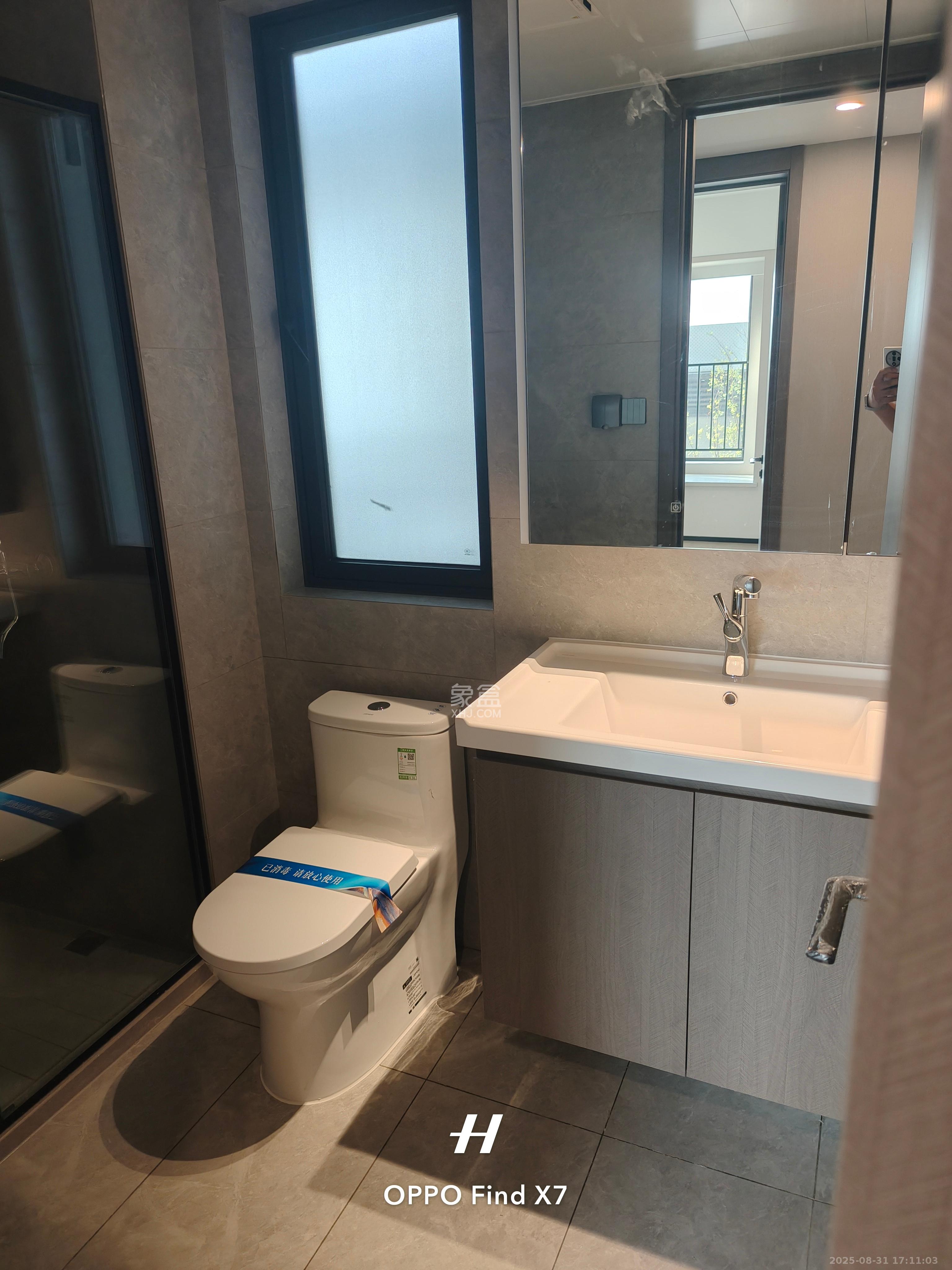 轨道万科璞悦湾  3室2厅2卫    4500.0元/月 轨道万科璞悦湾  3室2厅2卫    4500.0元/月室内图