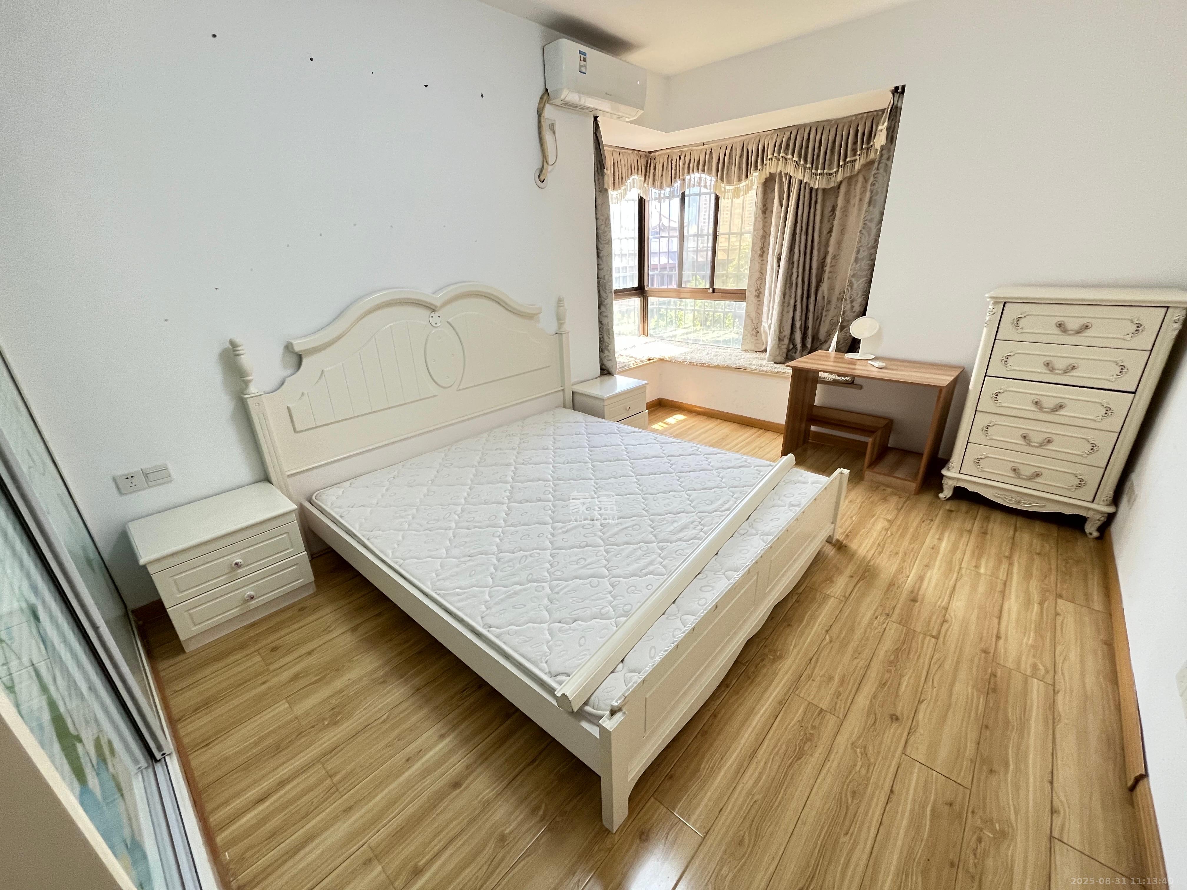 君悦紫园 2室1厅1卫 2600.0元/月 君悦紫园 2室1厅1卫 2600.0元/月室内图