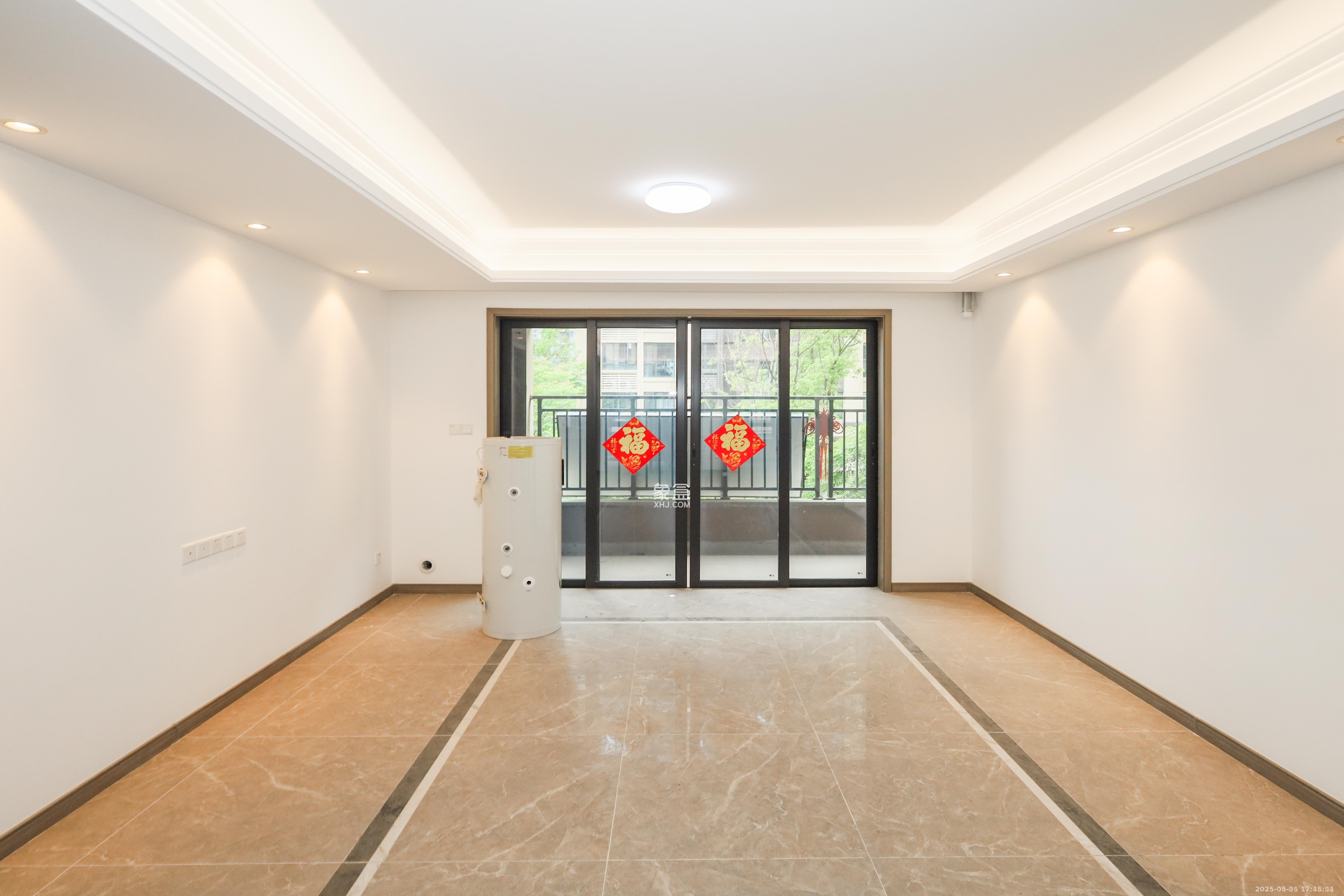 越秀亲爱里  4室2厅2卫    3200.0元/月 越秀亲爱里  4室2厅2卫    3200.0元/月室内图1