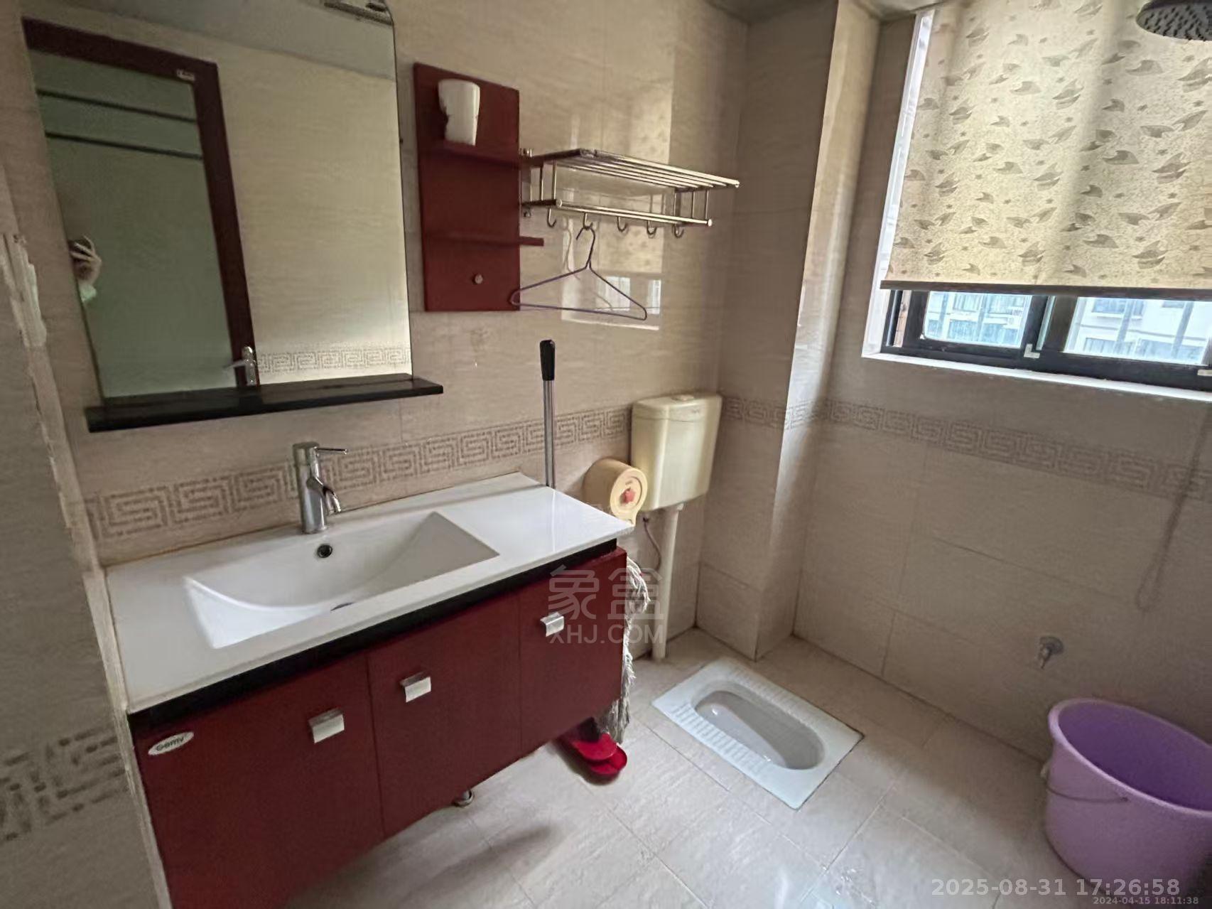 湘银二期世纪花园 4室3厅4卫 2800.0元/月 湘银二期世纪花园 4室3厅4卫 2800.0元/月室内图