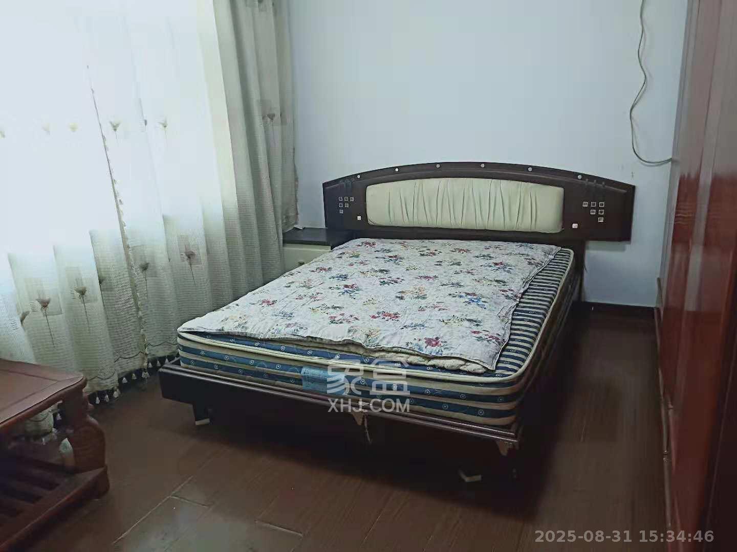 望兴家园 3室2厅1卫 2500.0元/月 望兴家园 3室2厅1卫 2500.0元/月室内图