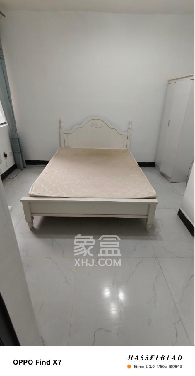 西湖鸿运佳苑  1室1厅1卫    800.0元/月 西湖鸿运佳苑  1室1厅1卫    800.0元/月室内图