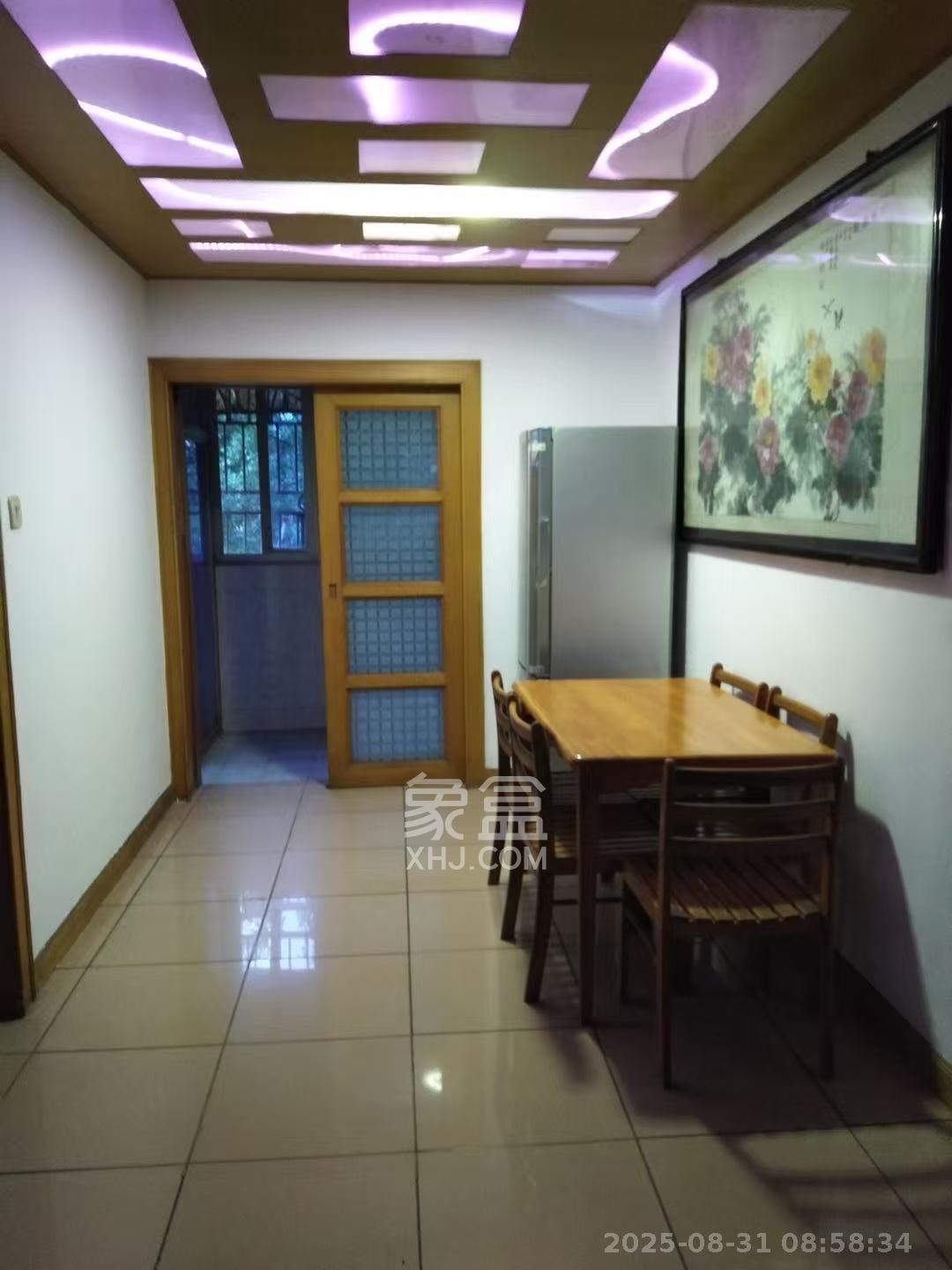 德政园  2室2厅1卫    1500.0元/月 德政园  2室2厅1卫    1500.0元/月室内图