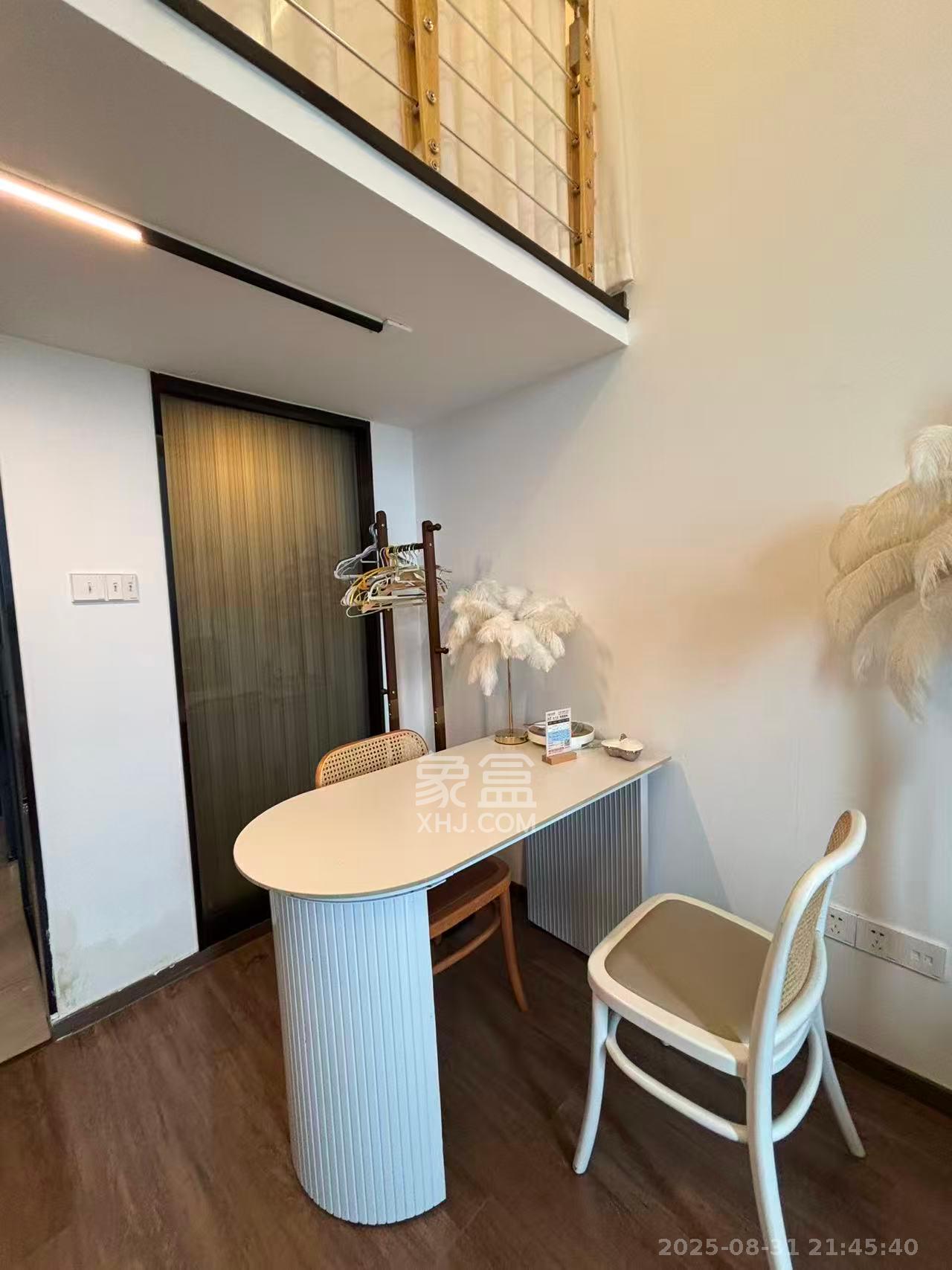 敬天广场 1室0厅0卫 3200.0元/月 敬天广场 1室0厅0卫 3200.0元/月室内图