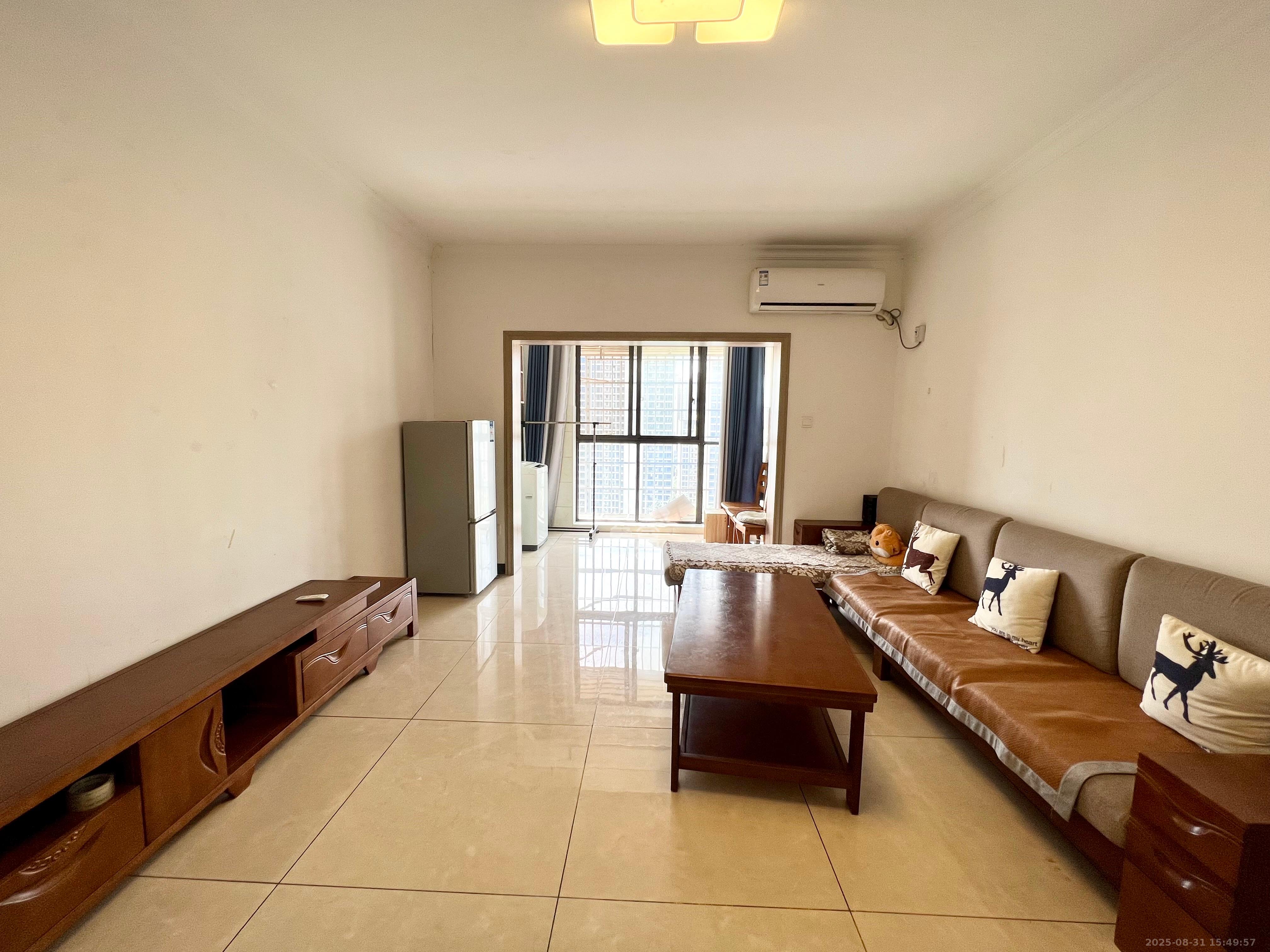 荷韵园 2室2厅1卫 1600.0元/月 荷韵园 2室2厅1卫 1600.0元/月室内图