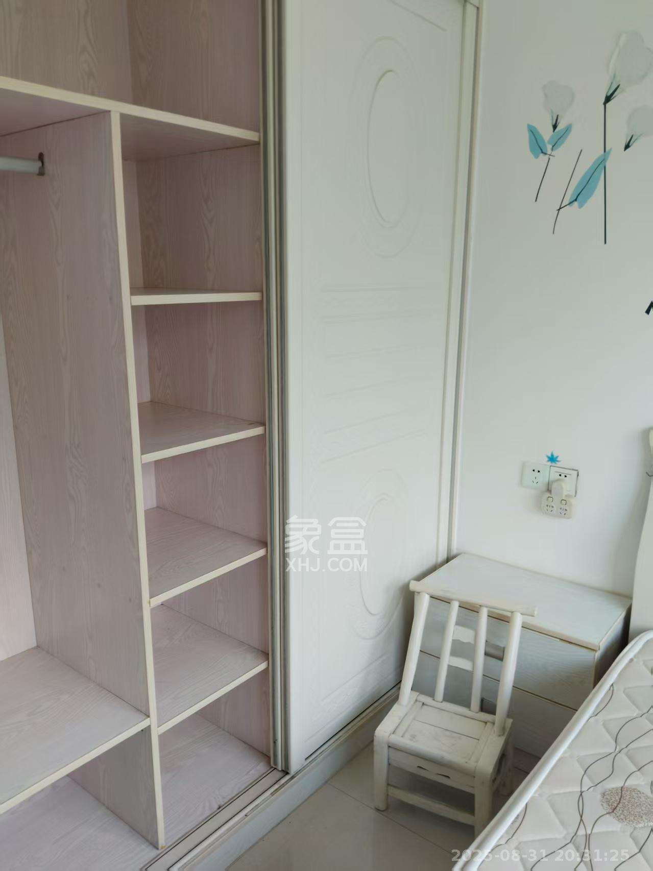 中建芙蓉工社  2室2厅1卫   1600.00元/月室内图