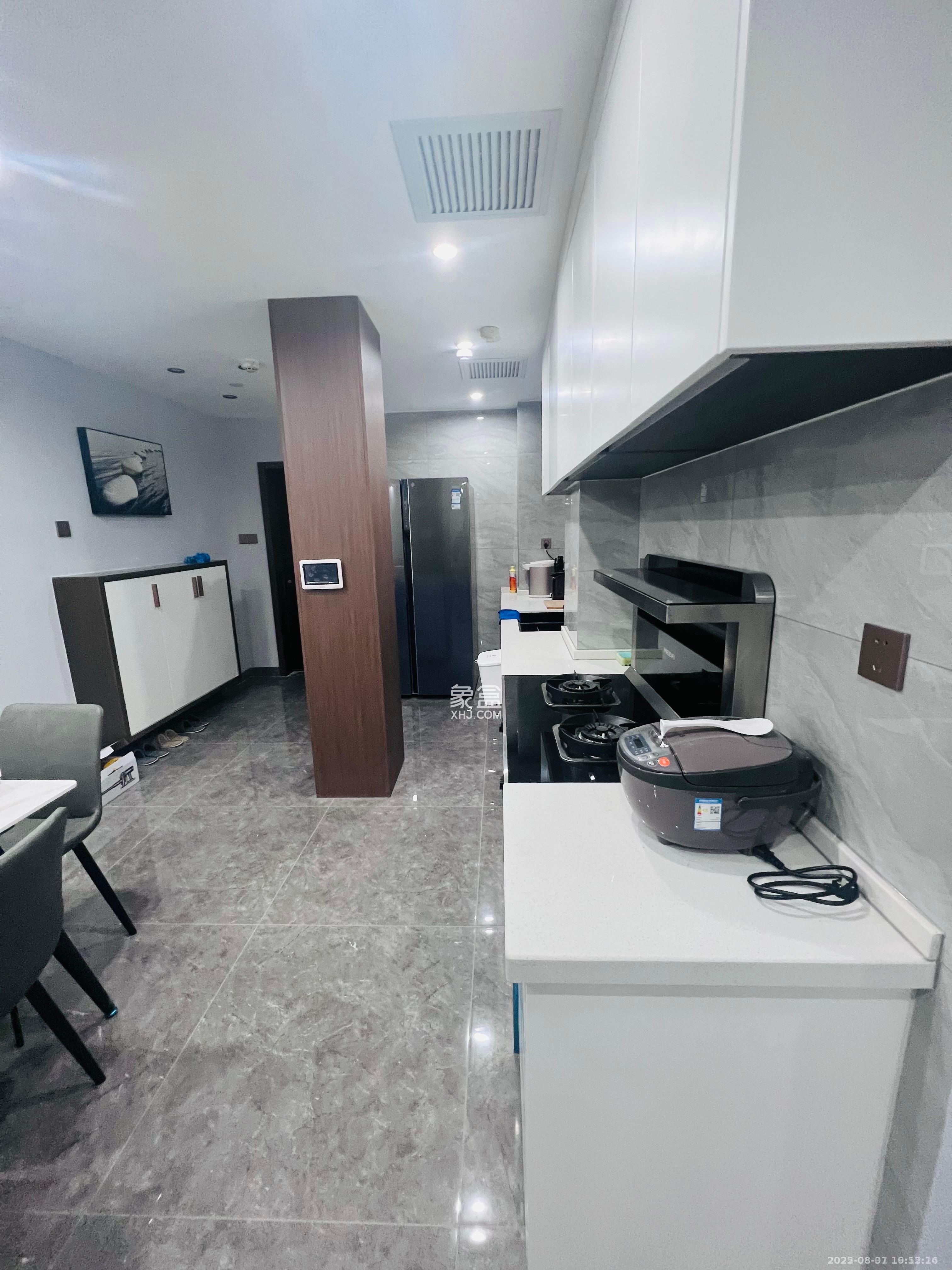 保利天禧D区 2室2厅1卫 4100.0元/月 保利天禧D区 2室2厅1卫 4100.0元/月室内图